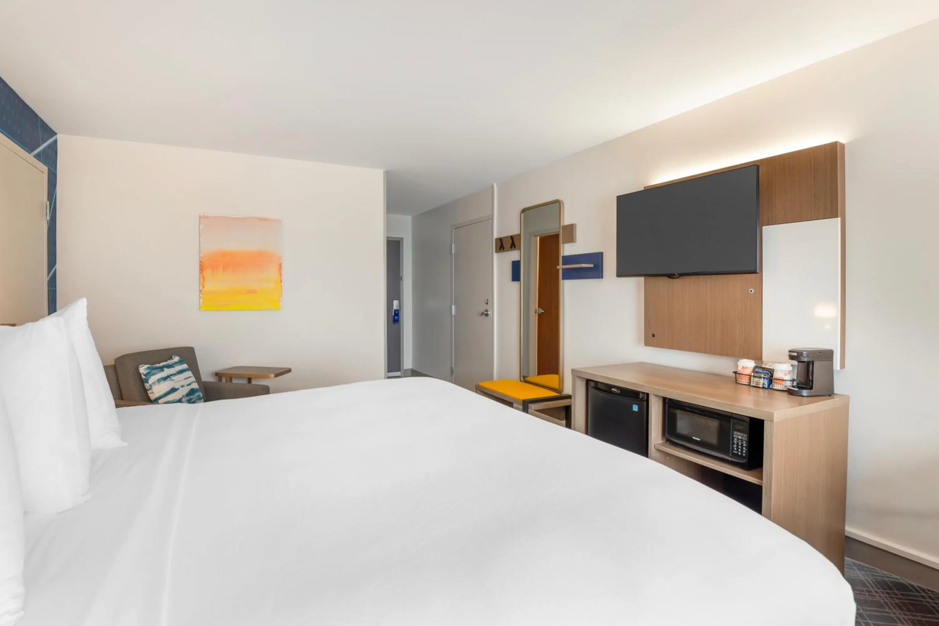 Bed in Comfort Inn Monticello