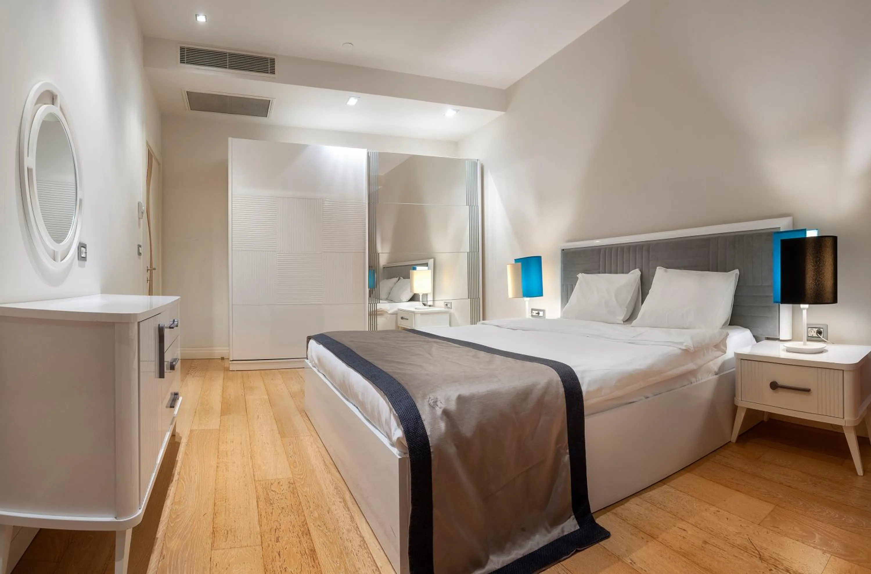 Bedroom, Bed in Armoni Residence & Hotel