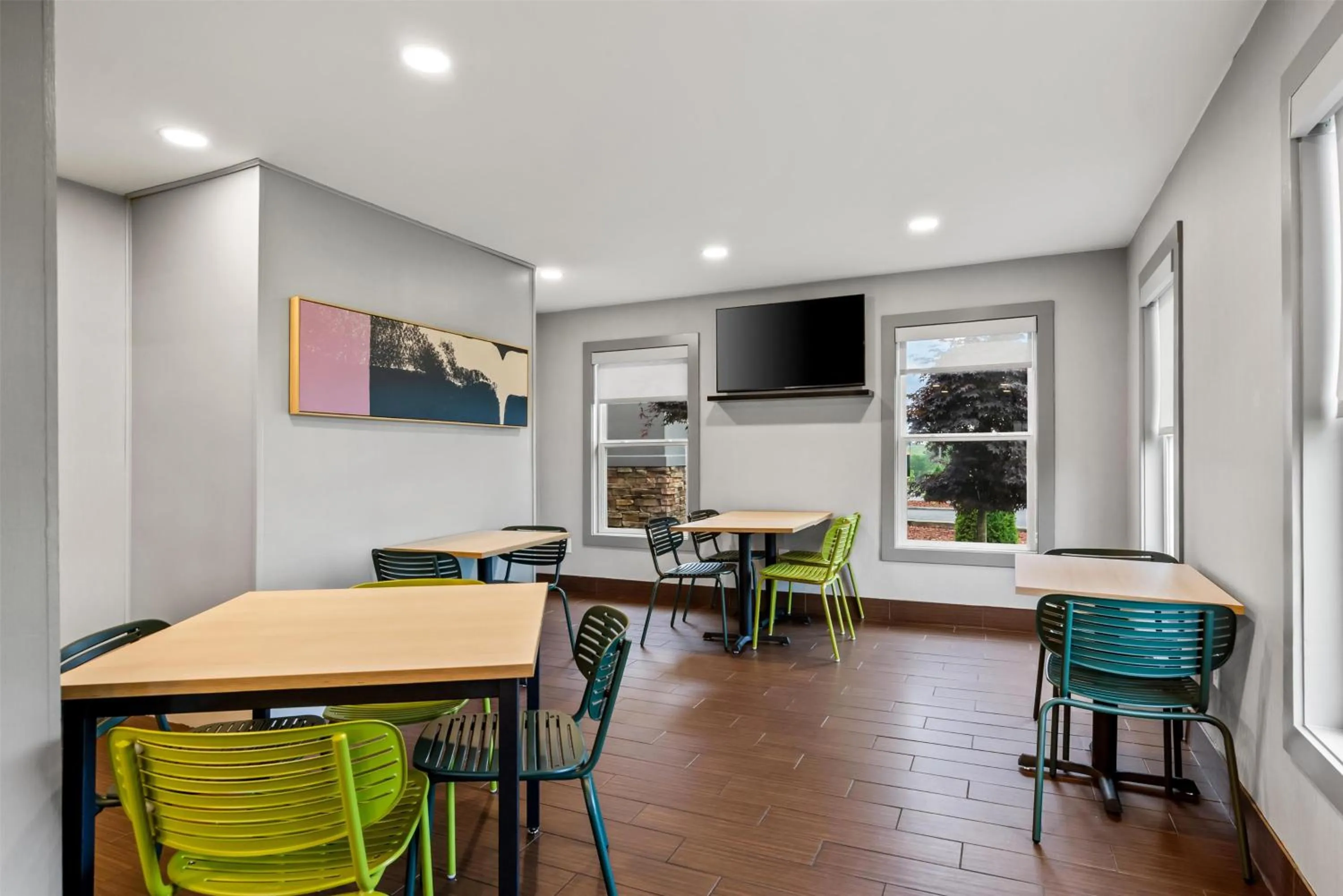 Breakfast in Spark by Hilton Wytheville Holston Rd I 81