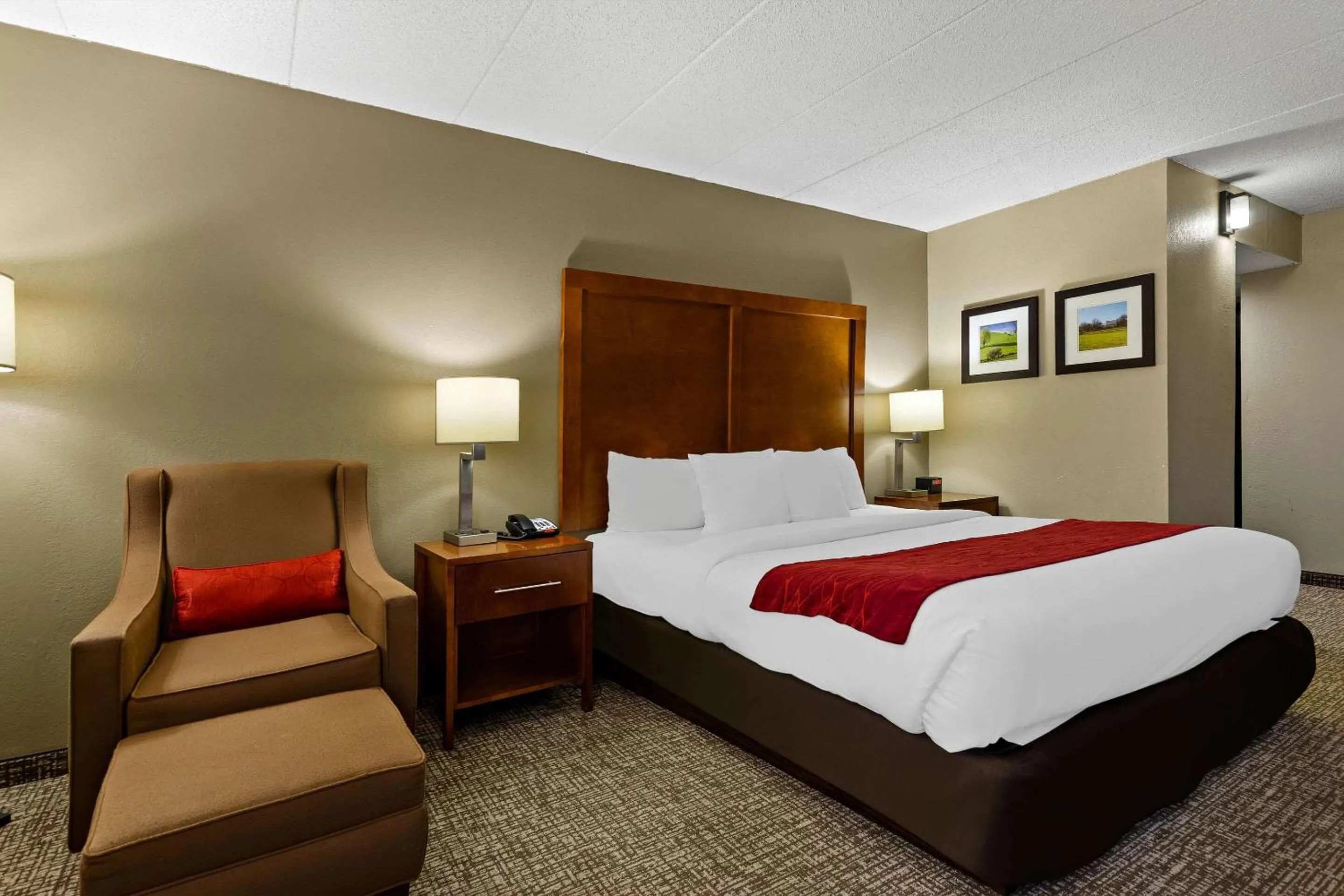 Bedroom in Comfort Inn Wytheville