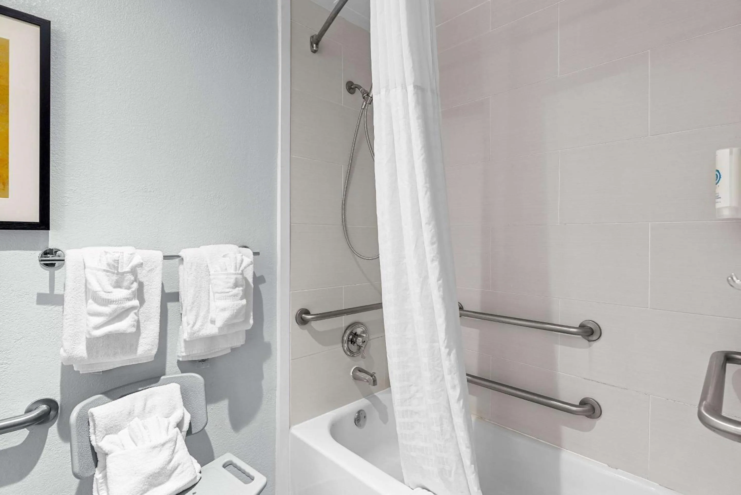 Bedroom in Comfort Inn & Suites Staunton