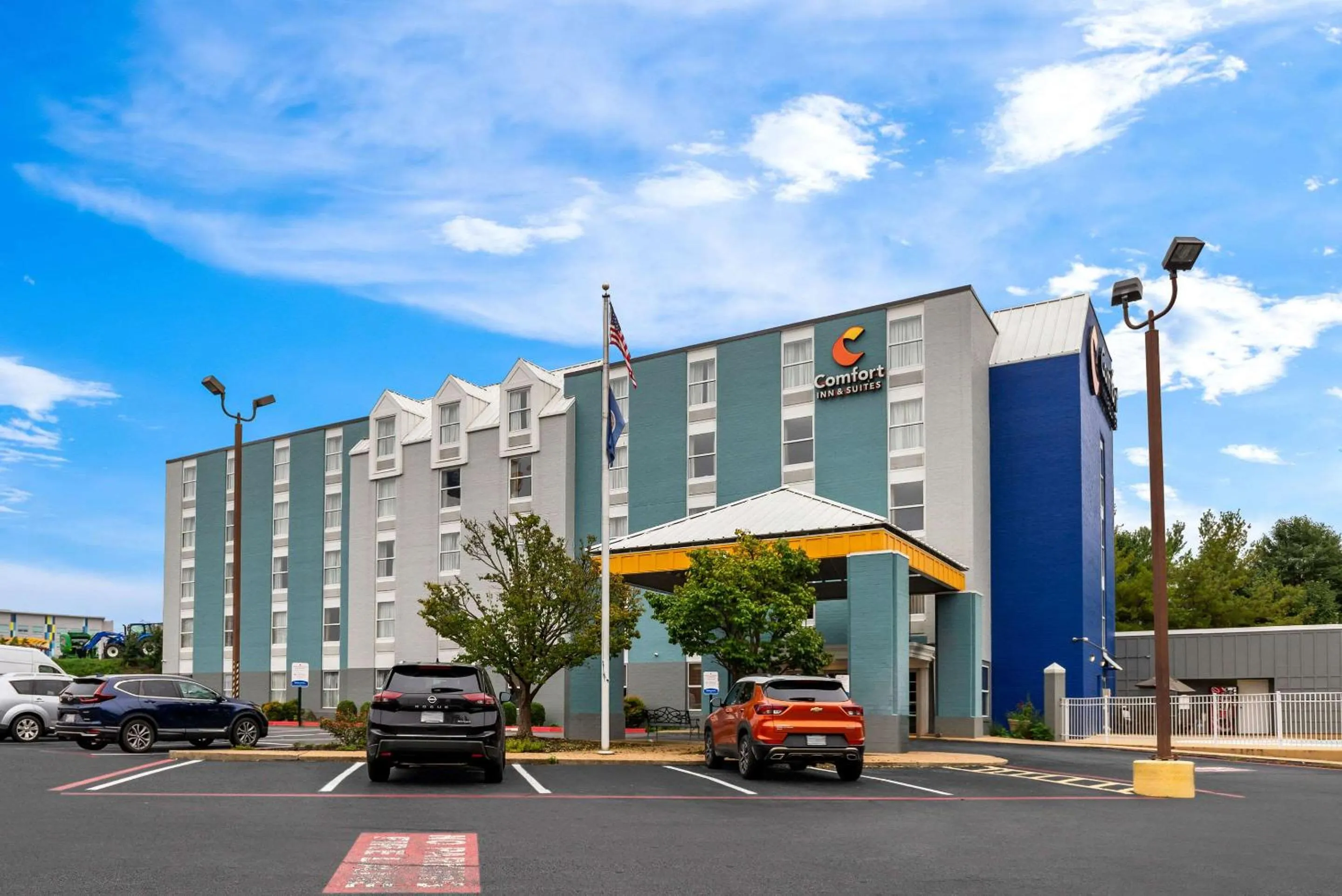 Property building in Comfort Inn & Suites Staunton