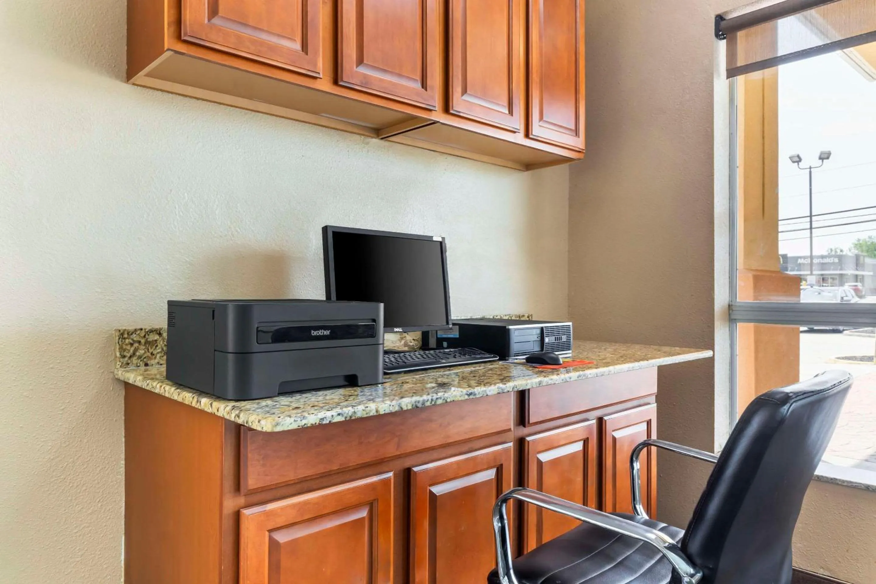 Business facilities in Comfort Inn & Suites Chesapeake - Portsmouth