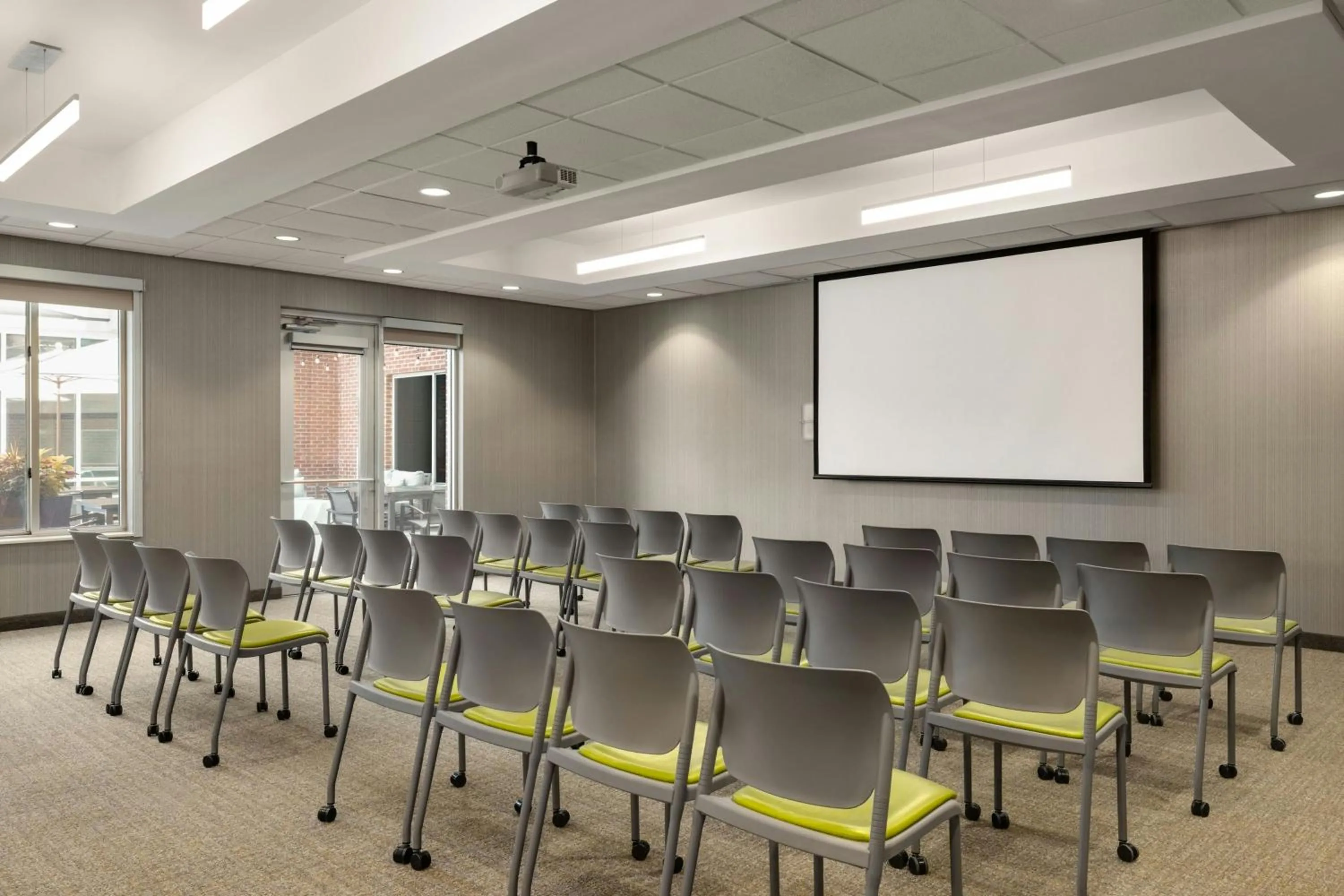 Meeting/conference room in SpringHill Suites by Marriott Roanoke