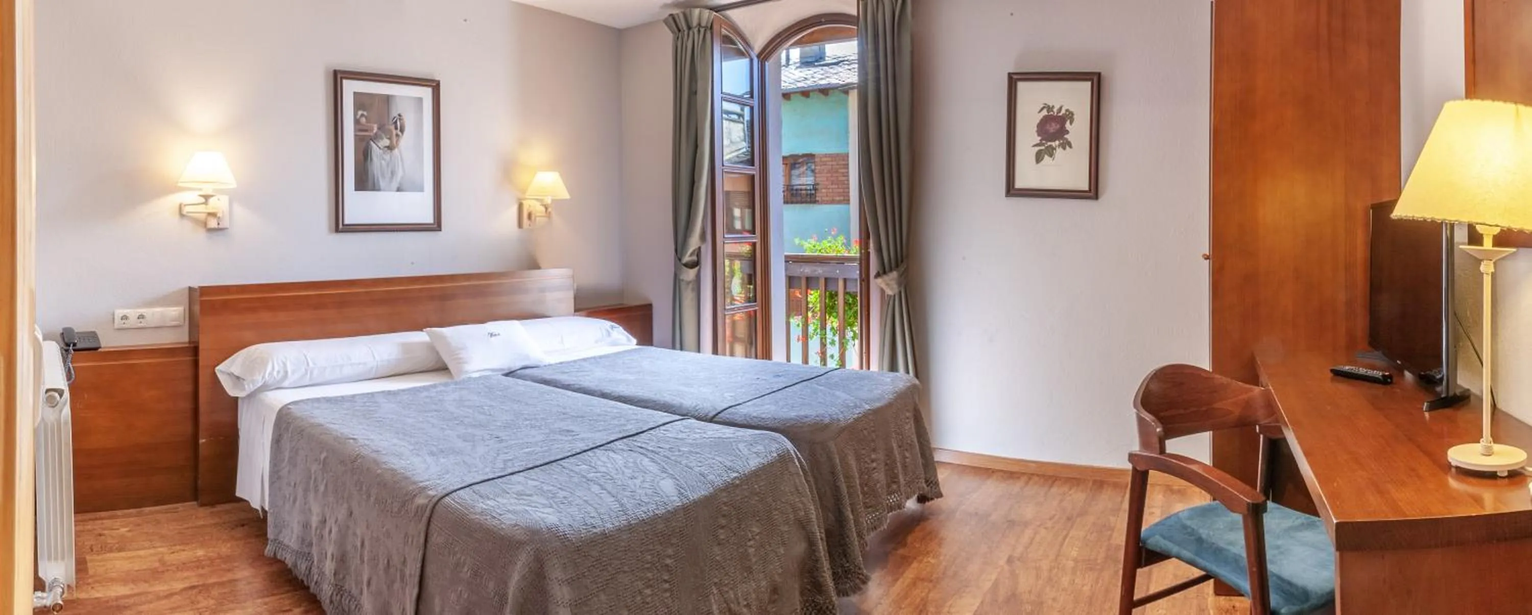 Bed in Hotel Fonda Merce