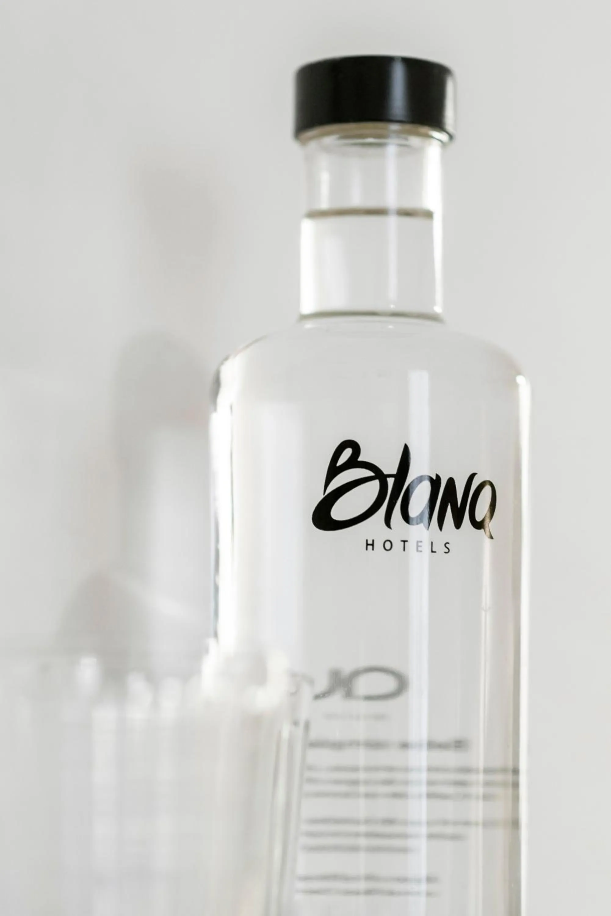 Bed in Blanq Comedias