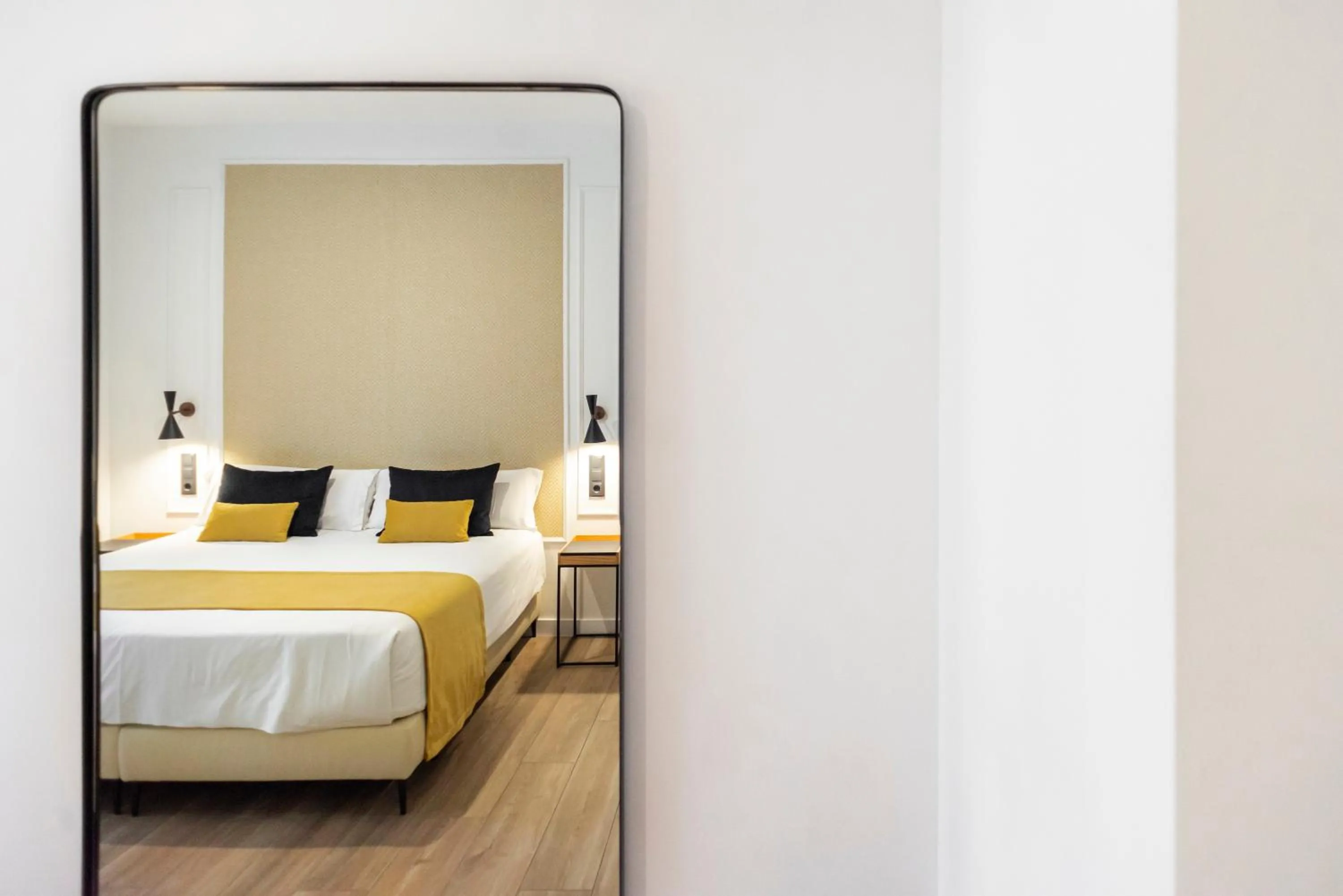 Bed in Blanq Comedias