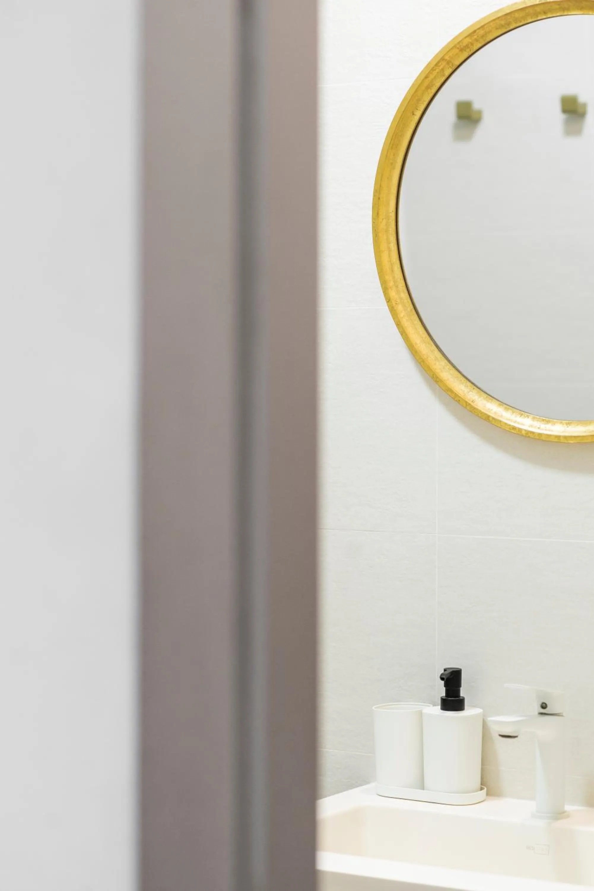 Bed in Blanq Comedias