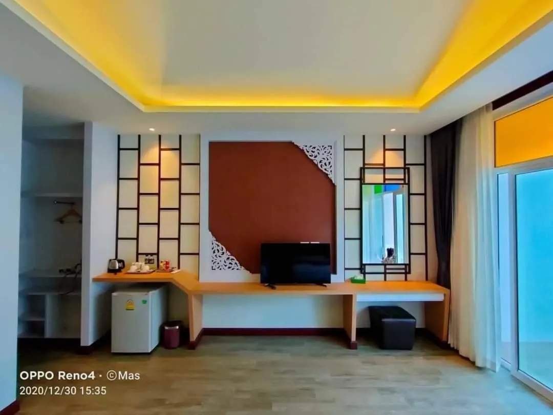 Bed in Southern Airport Hotel Hatyai