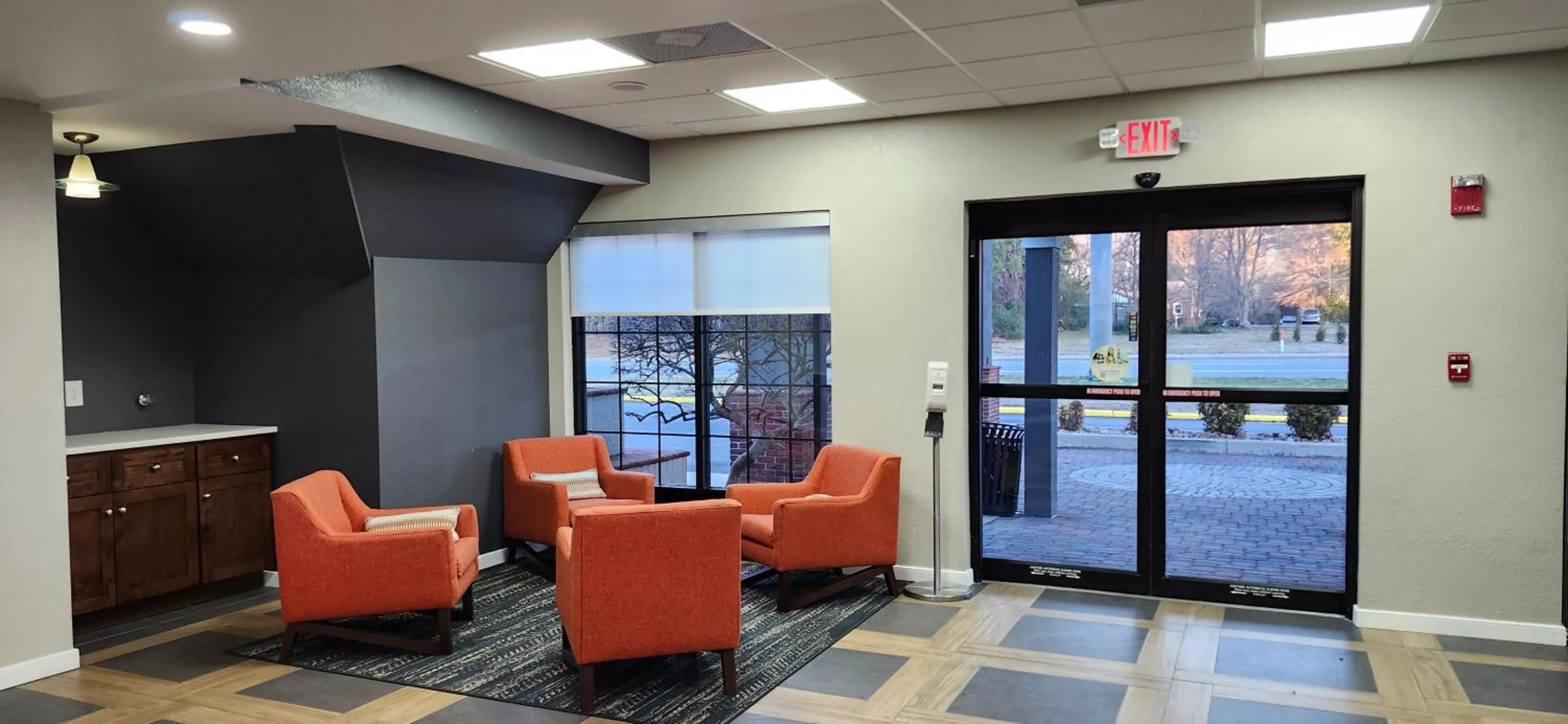 Property building in Quality Inn Richmond North