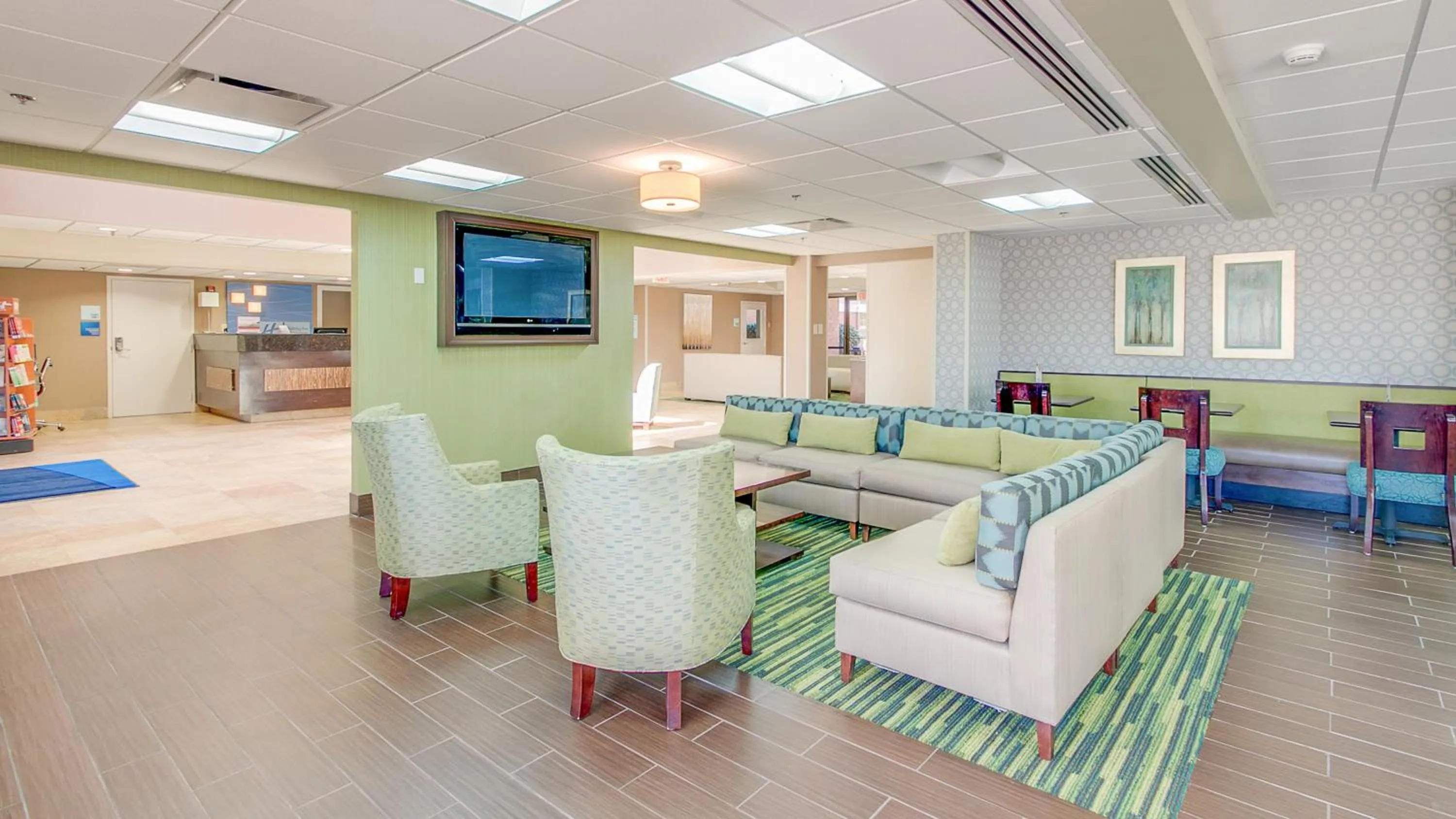 Property building in Holiday Inn Express Hotel & Suites Midlothian Turnpike by IHG