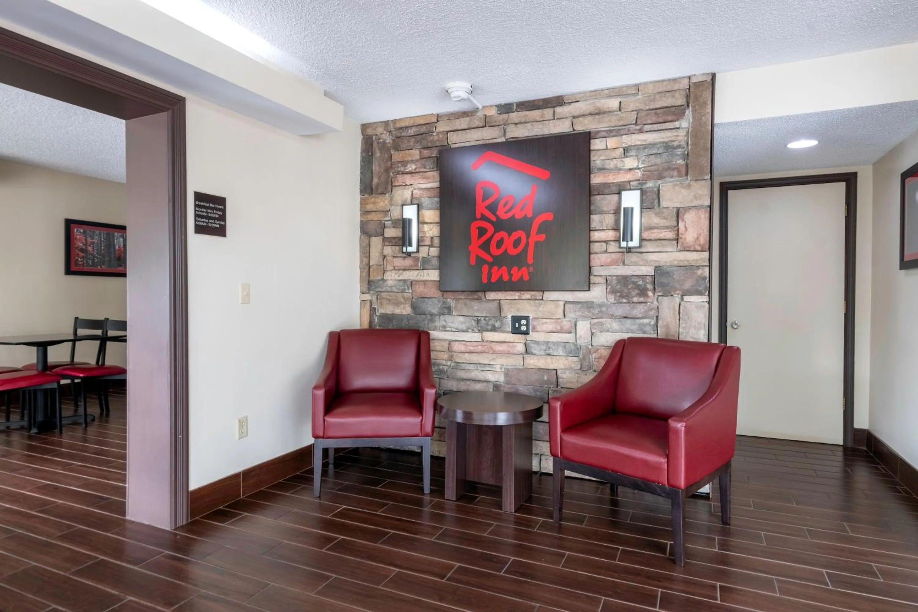 Lobby or reception in Red Roof Inn Charlottesville