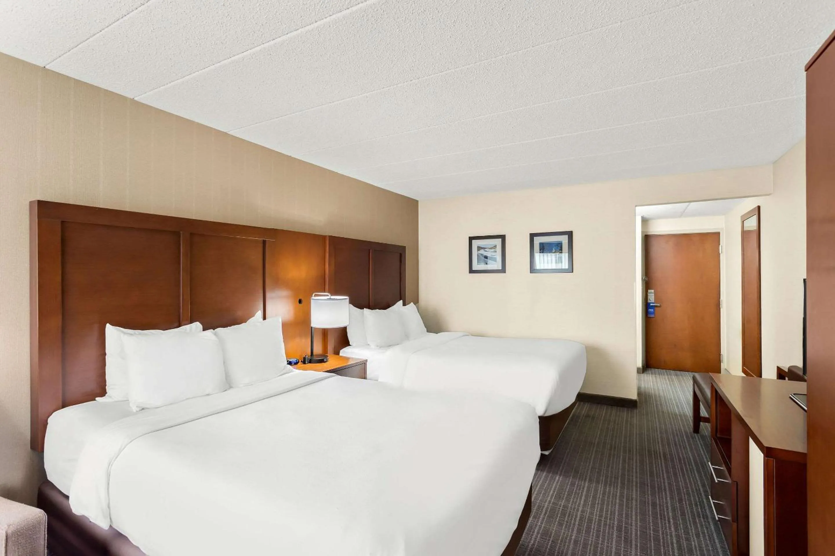 Bedroom, Bed in Comfort Inn White River Junction