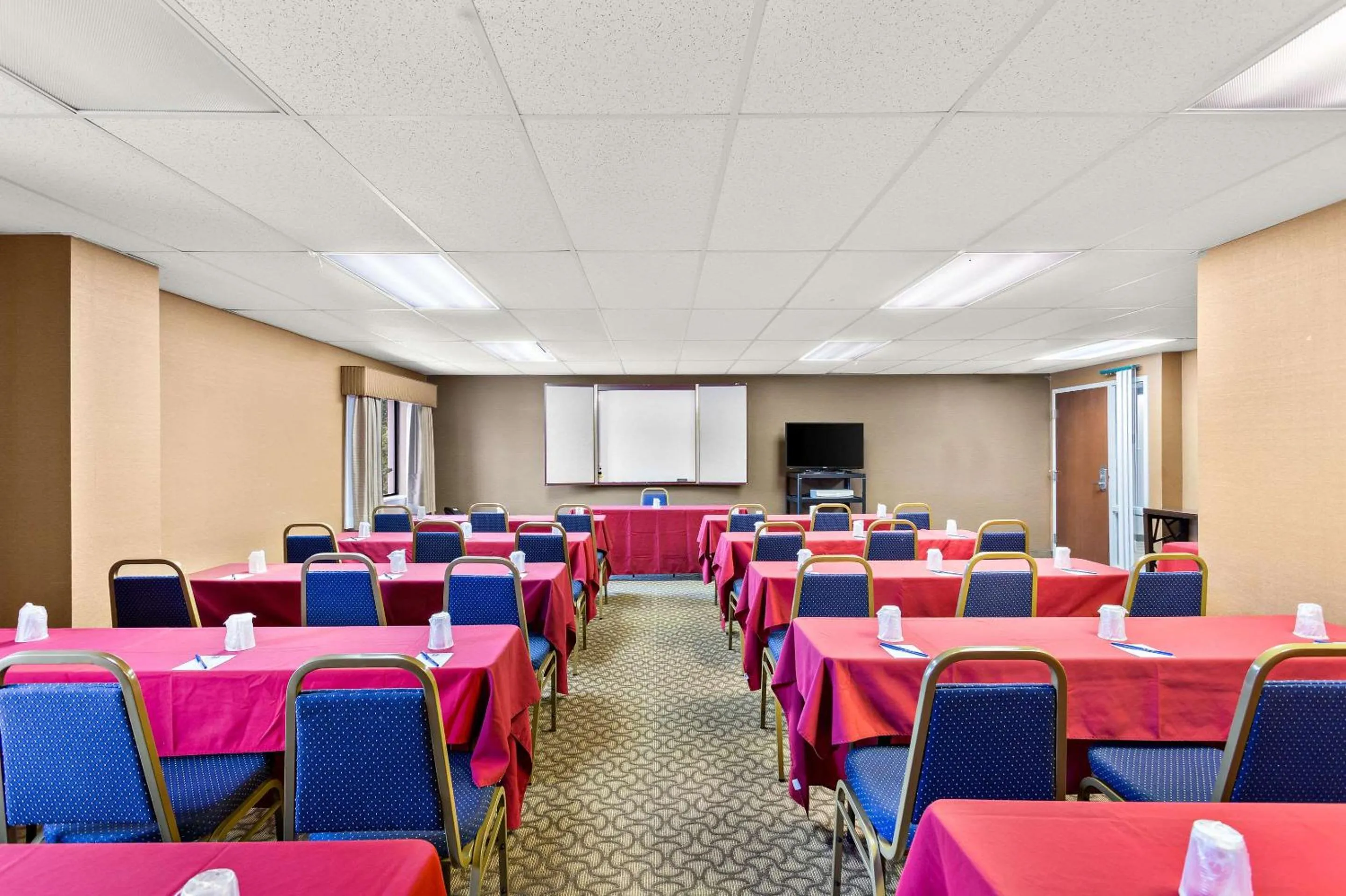 Meeting/conference room in Comfort Inn White River Junction