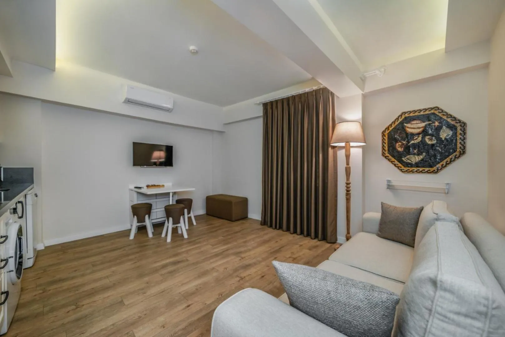 Coffee/tea facilities in Ece Marina Suites