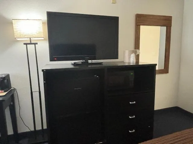 FairBridge Inn & Suites Sunnyside