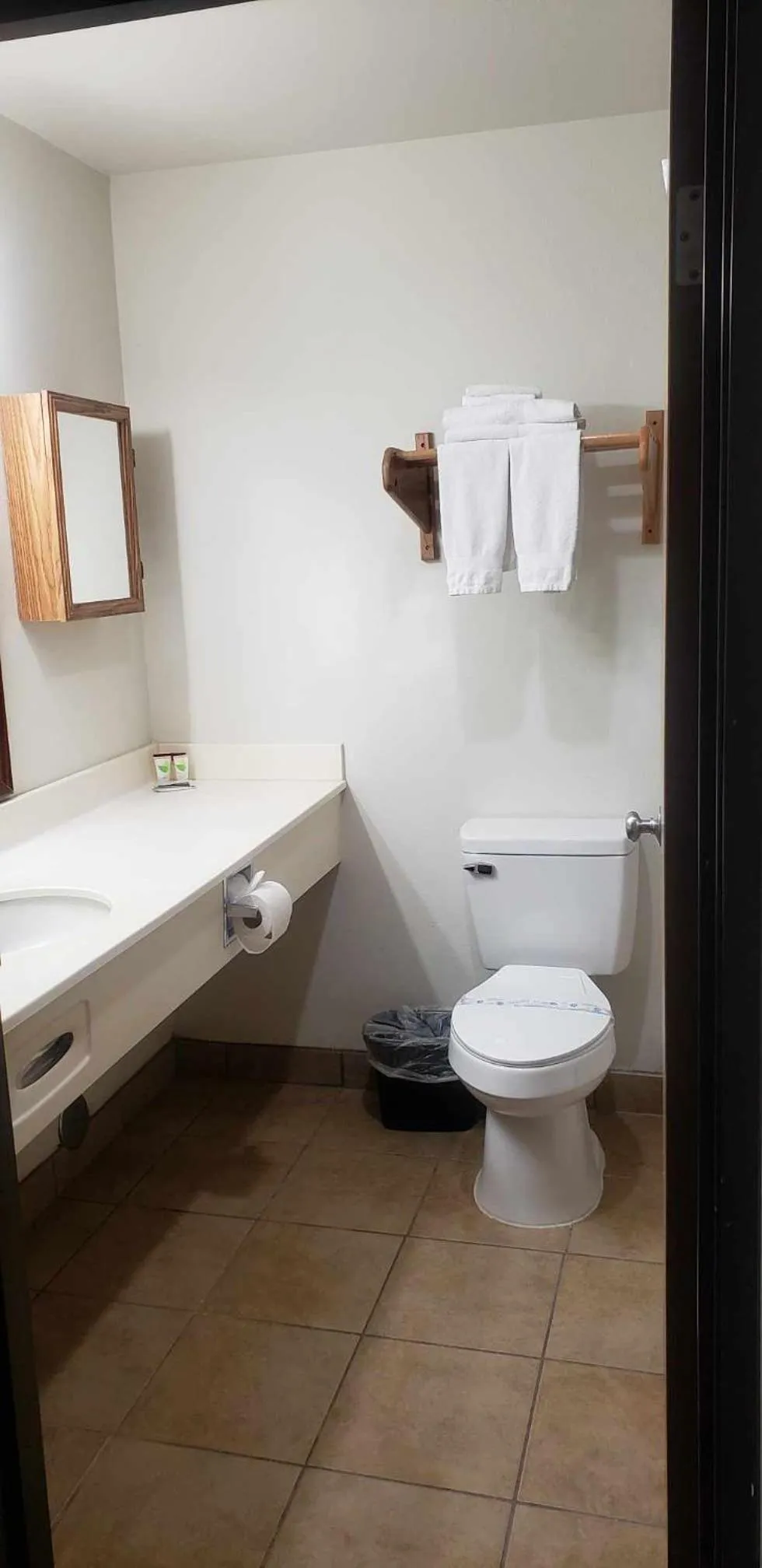 FairBridge Inn & Suites Sunnyside