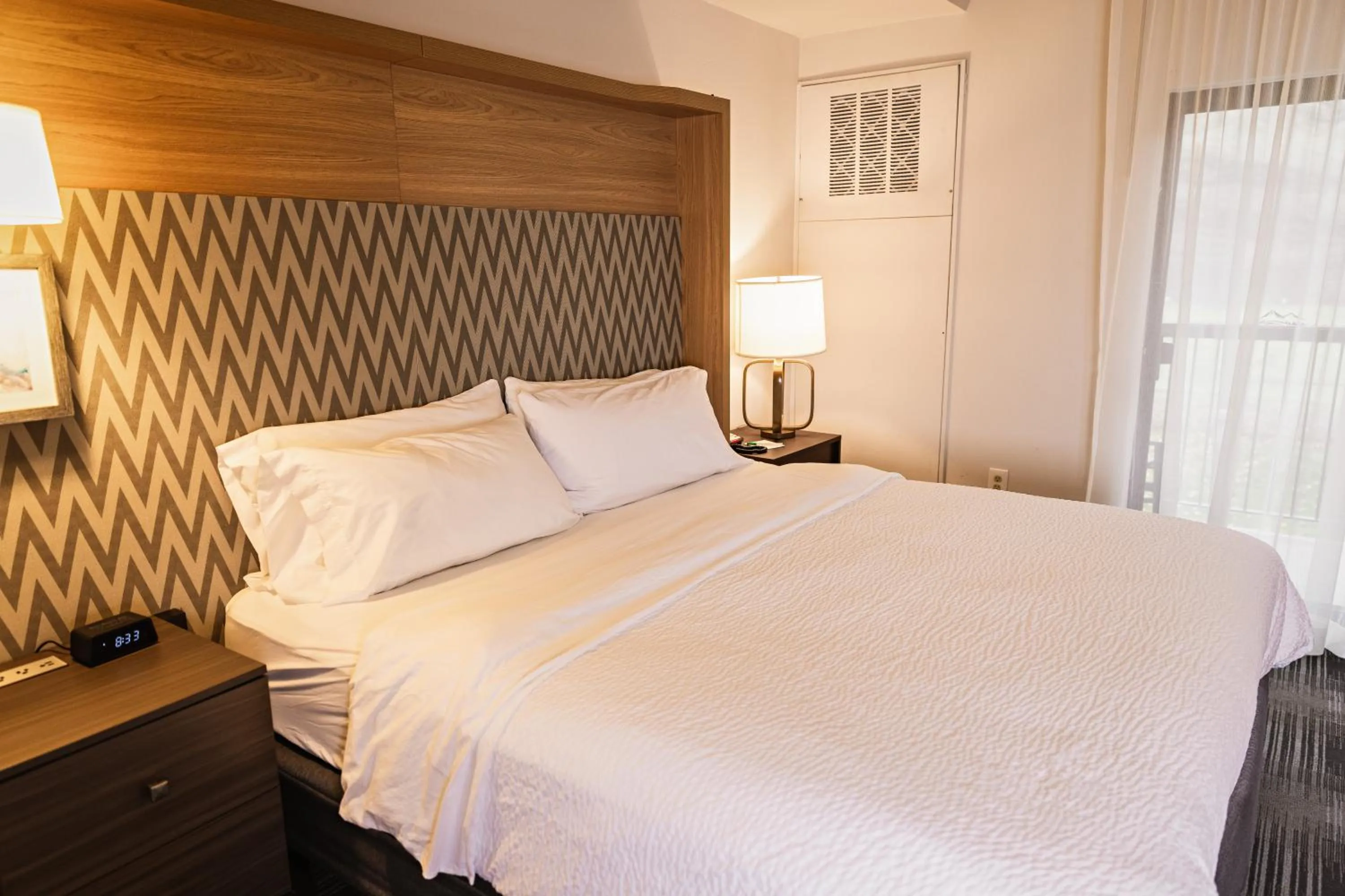 Bed in Holiday Inn Clarkston - Lewiston by IHG