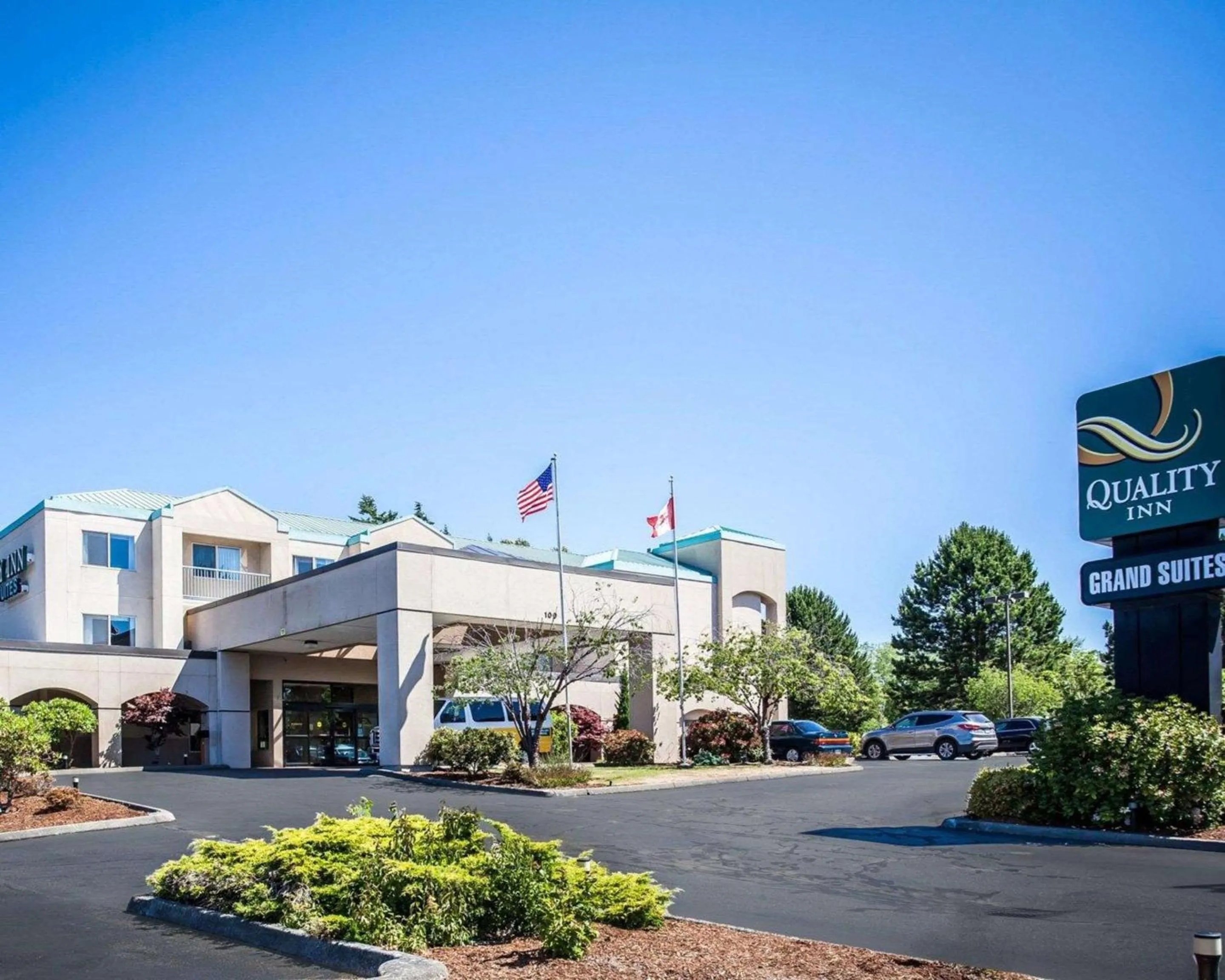 Property building in Quality Inn Grand Suites Bellingham