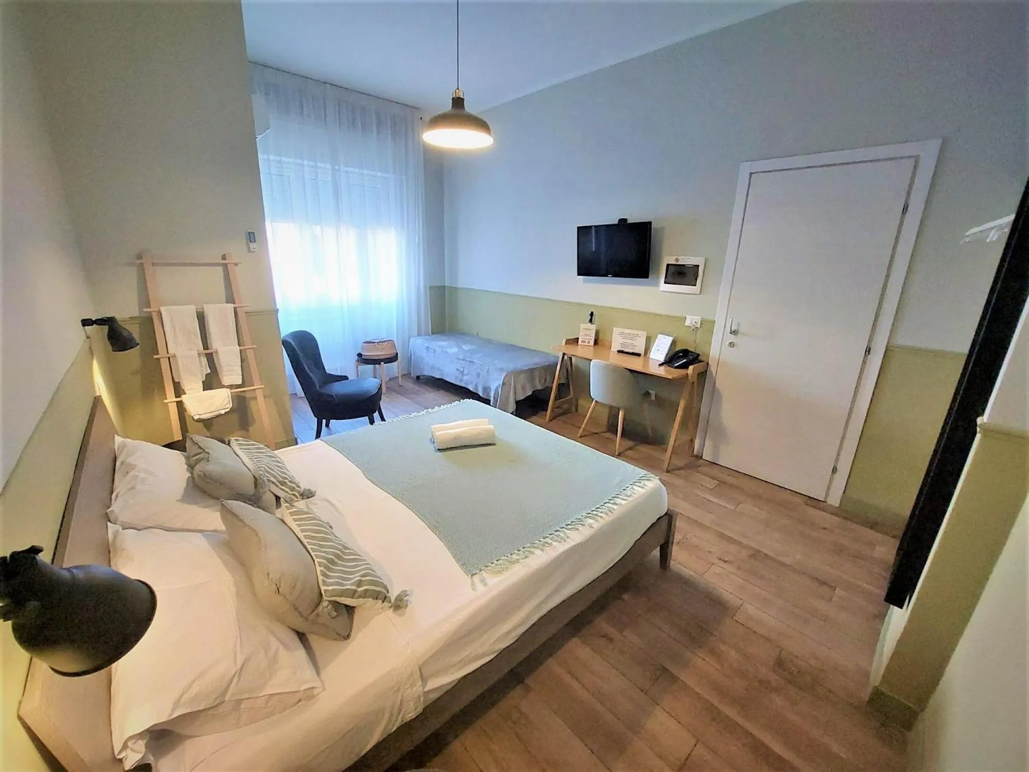 Bed in Leone Suite B&B & Restaurant AIC