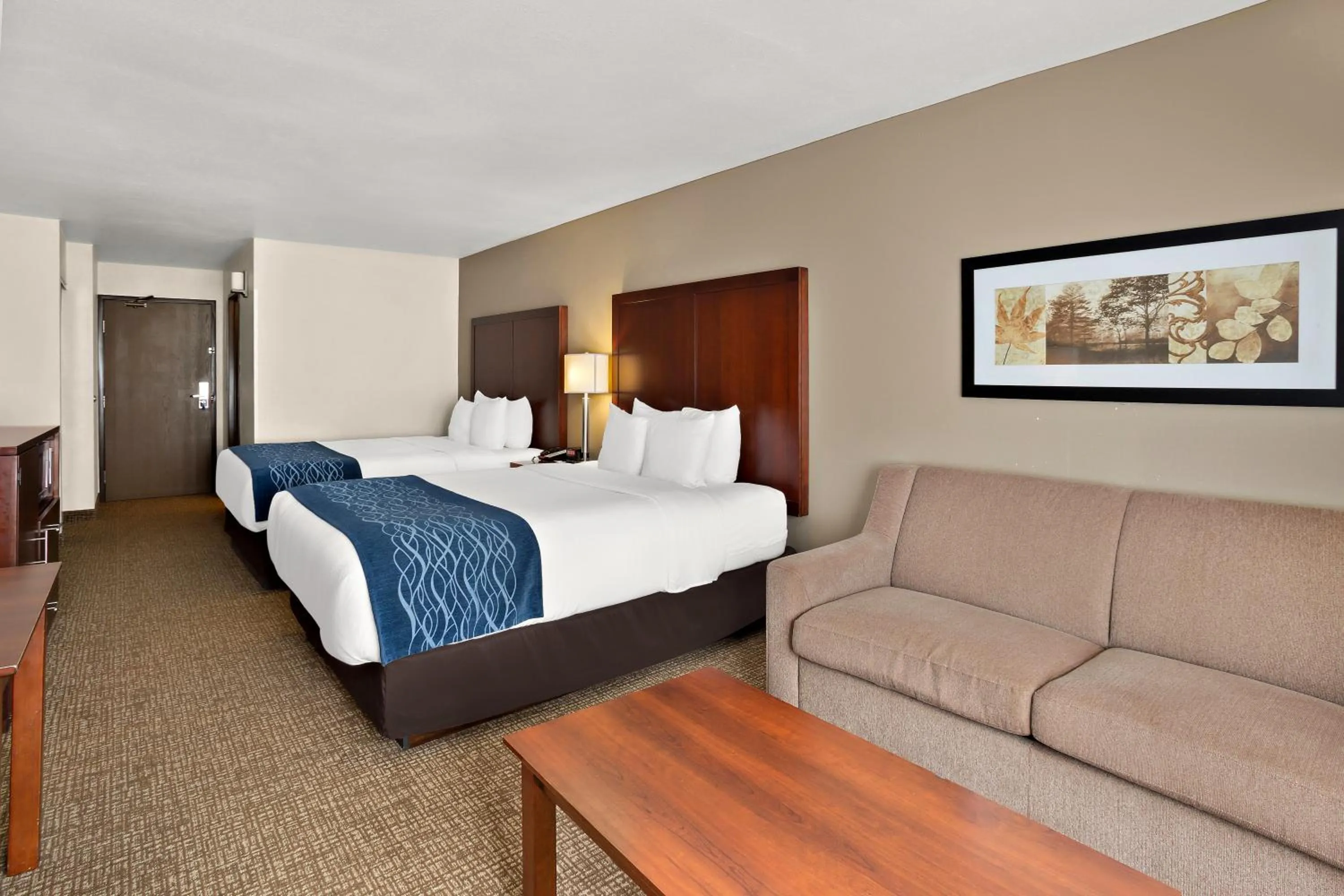 Bed in Comfort Inn Lacey - Olympia