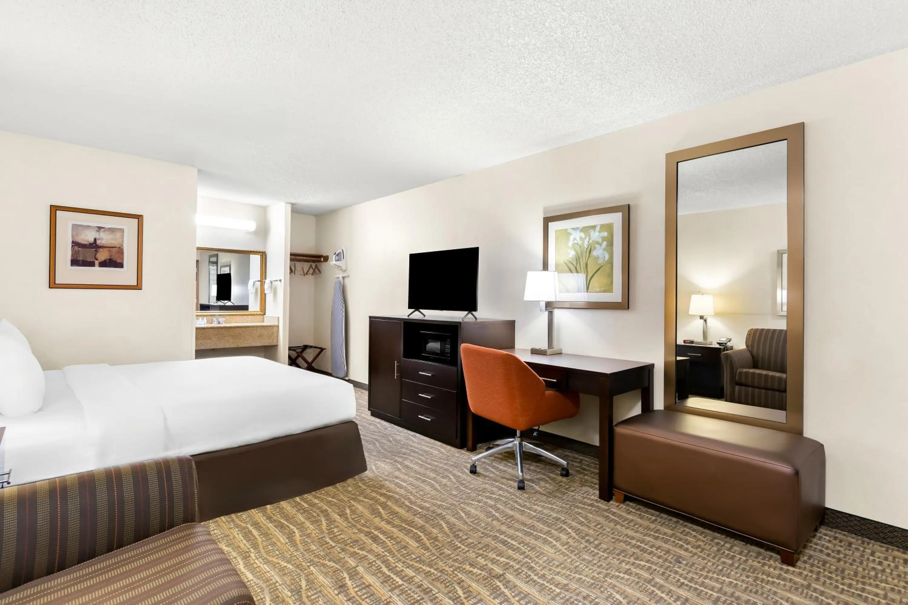 Bed in Quality Inn Mount Vernon