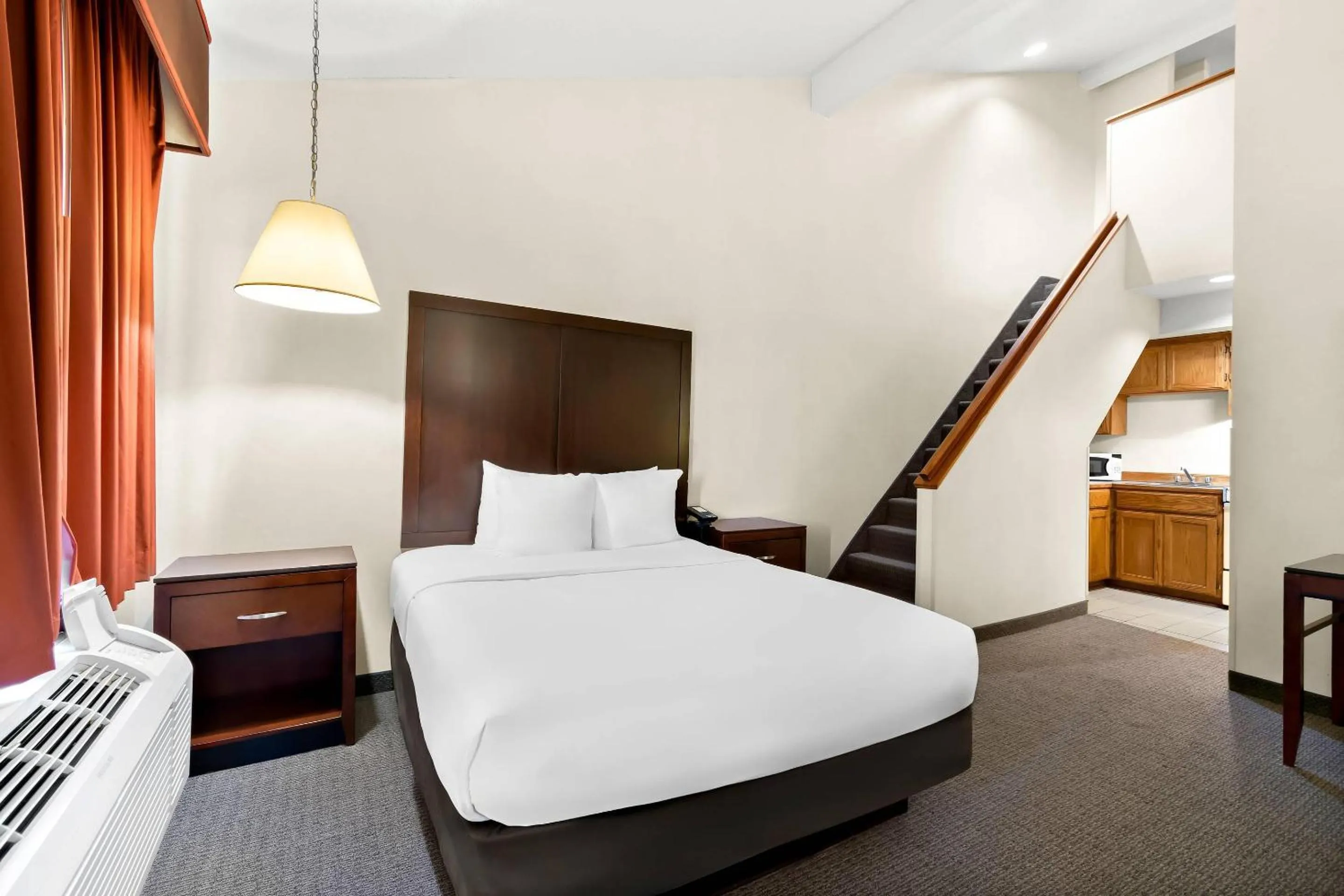 Bedroom, Bed in Quality Inn Mount Vernon