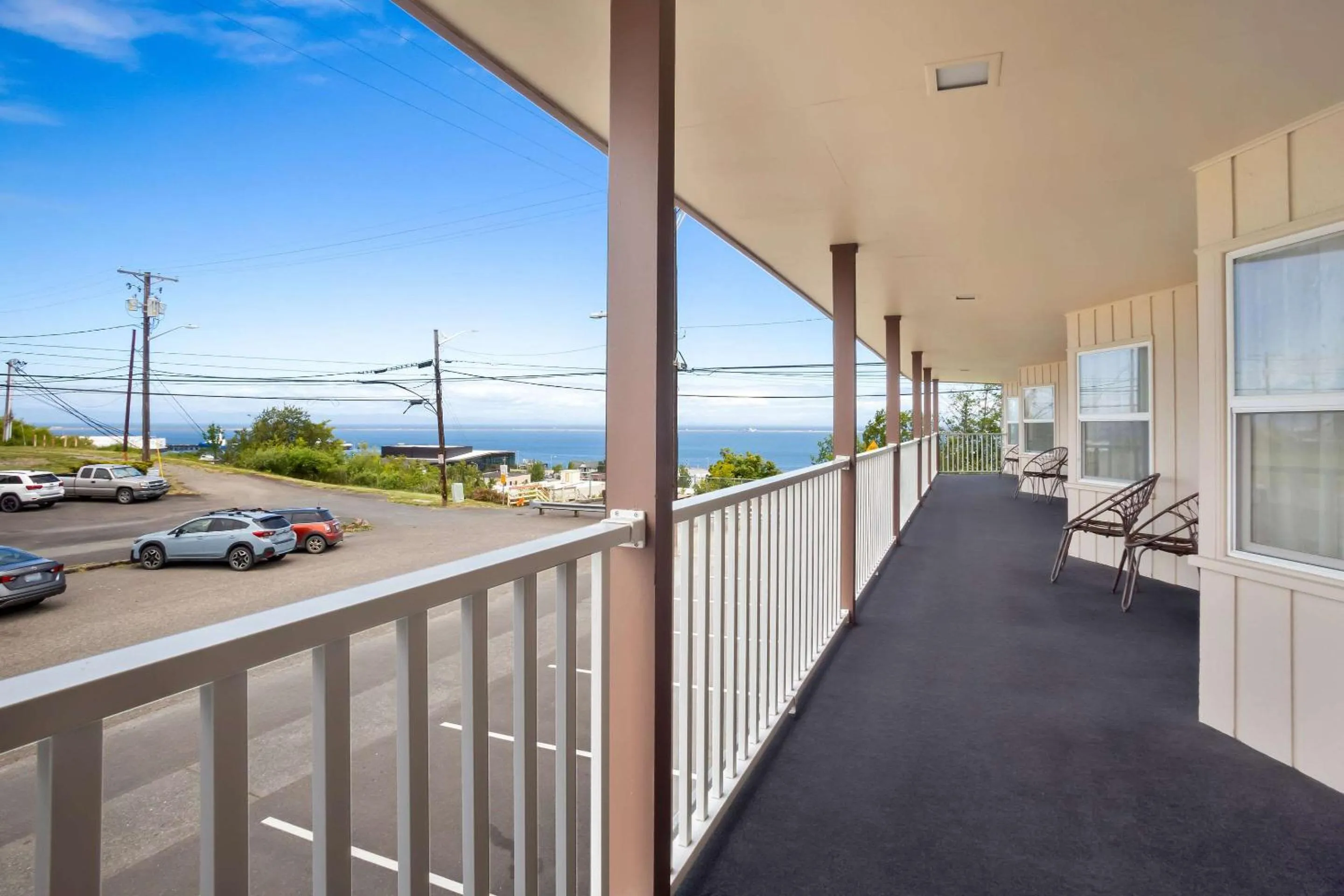 Property building in Quality Inn Port Angeles - near Olympic National Park