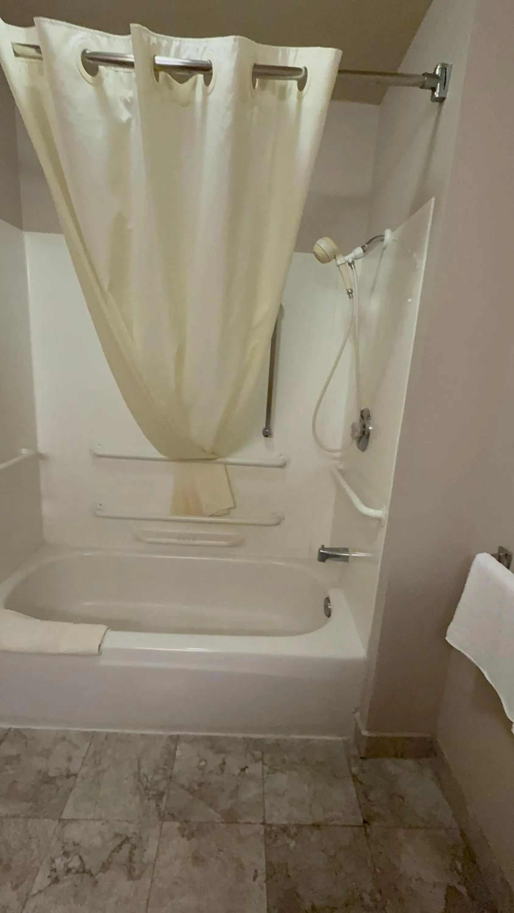 Ocean Paradise Hotel & Resort