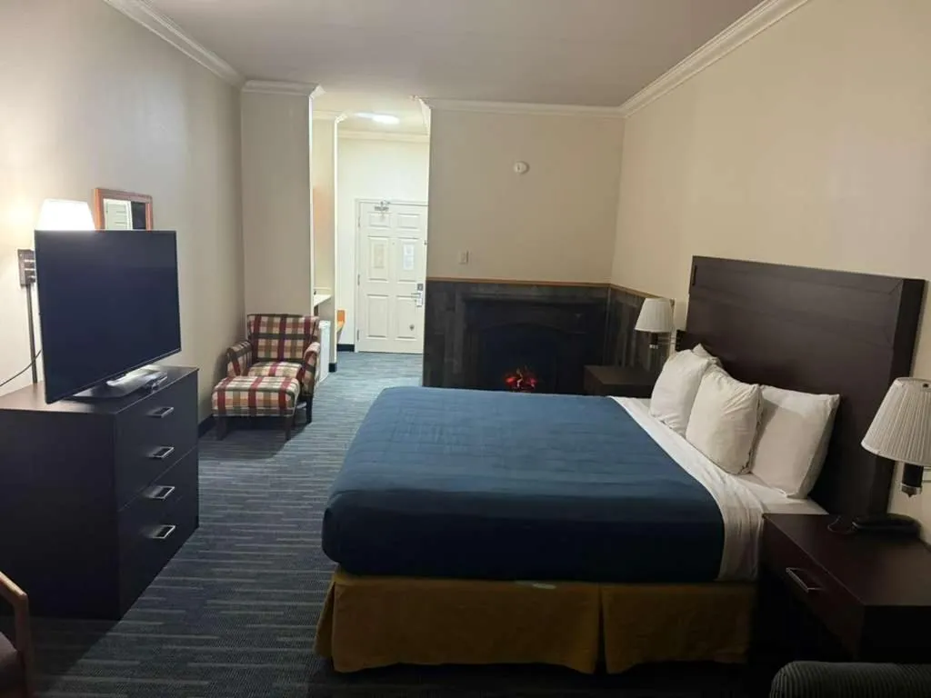 Bed in Ocean Paradise Hotel & Resort