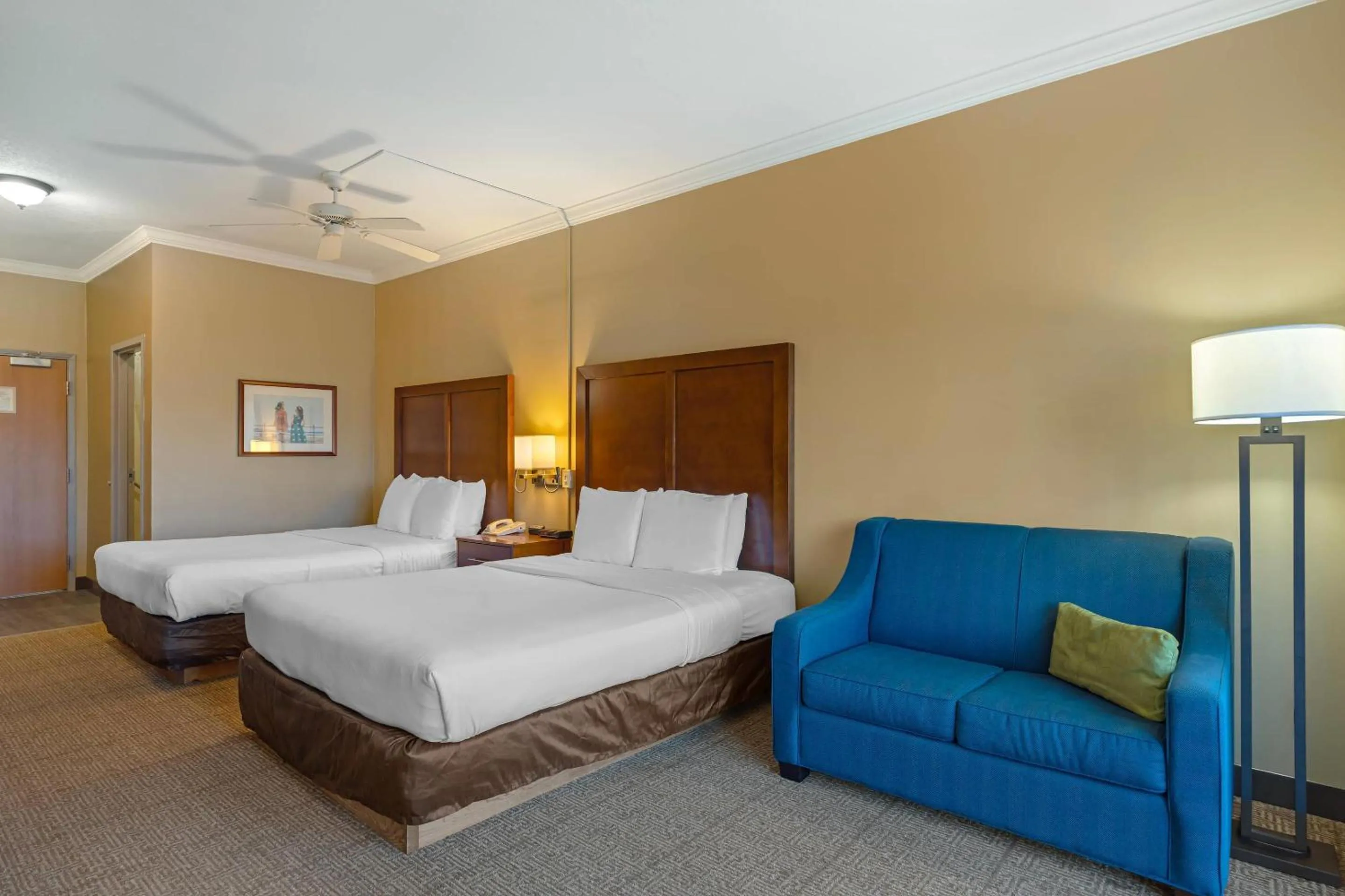 Bedroom, Bed in Comfort Inn & Suites Ocean Shores