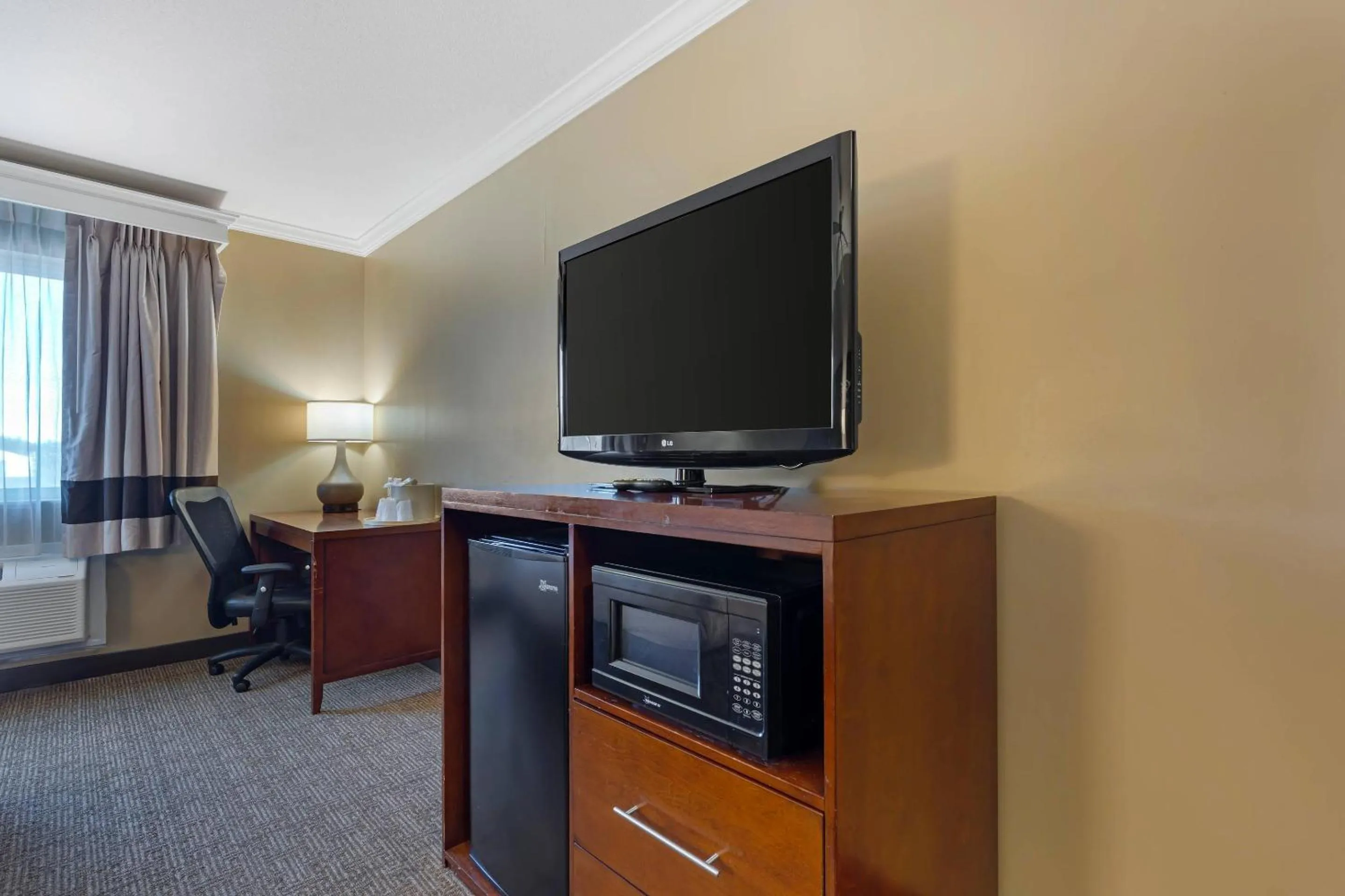 Bedroom in Comfort Inn & Suites Ocean Shores