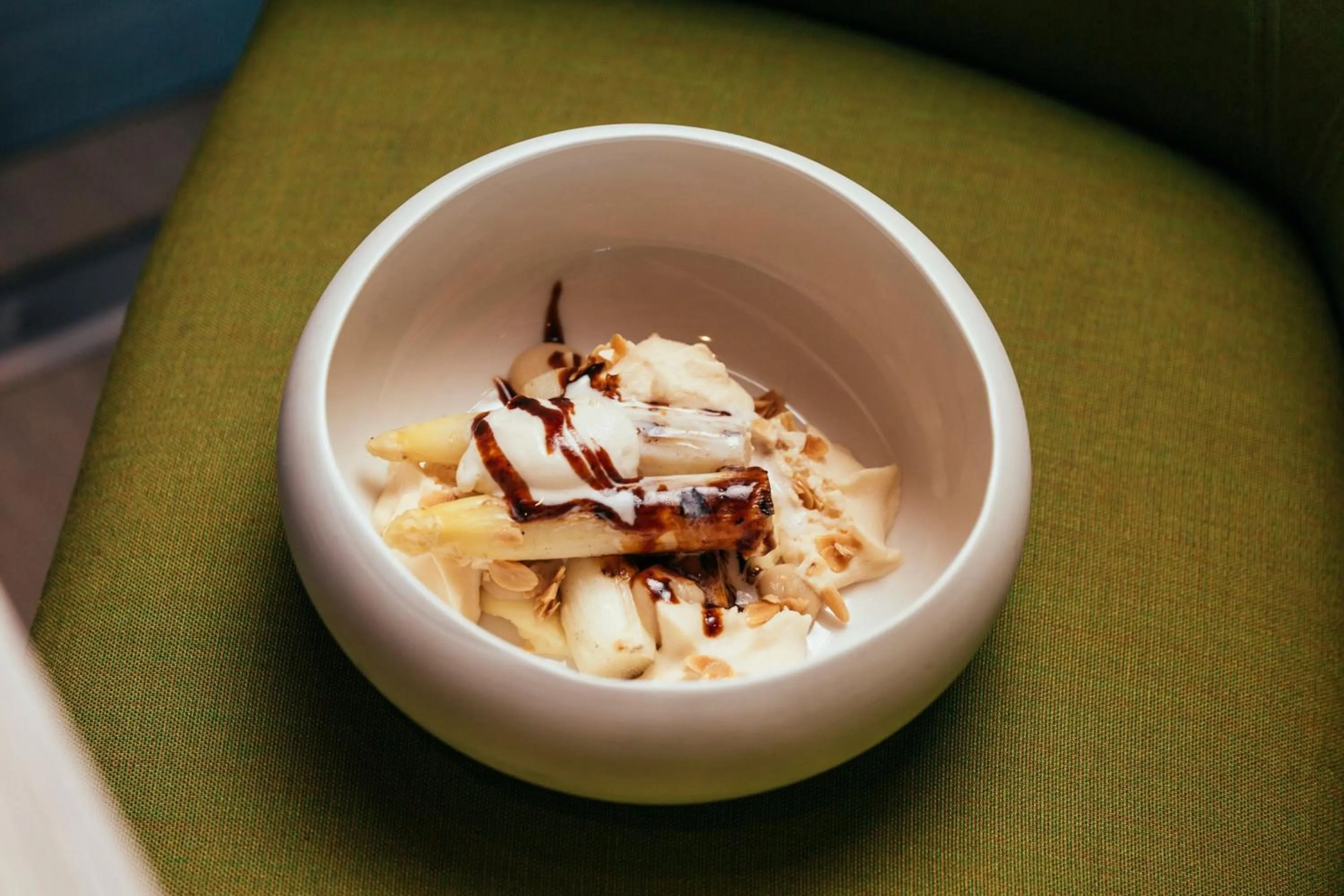 Restaurant/places to eat in W Barcelona