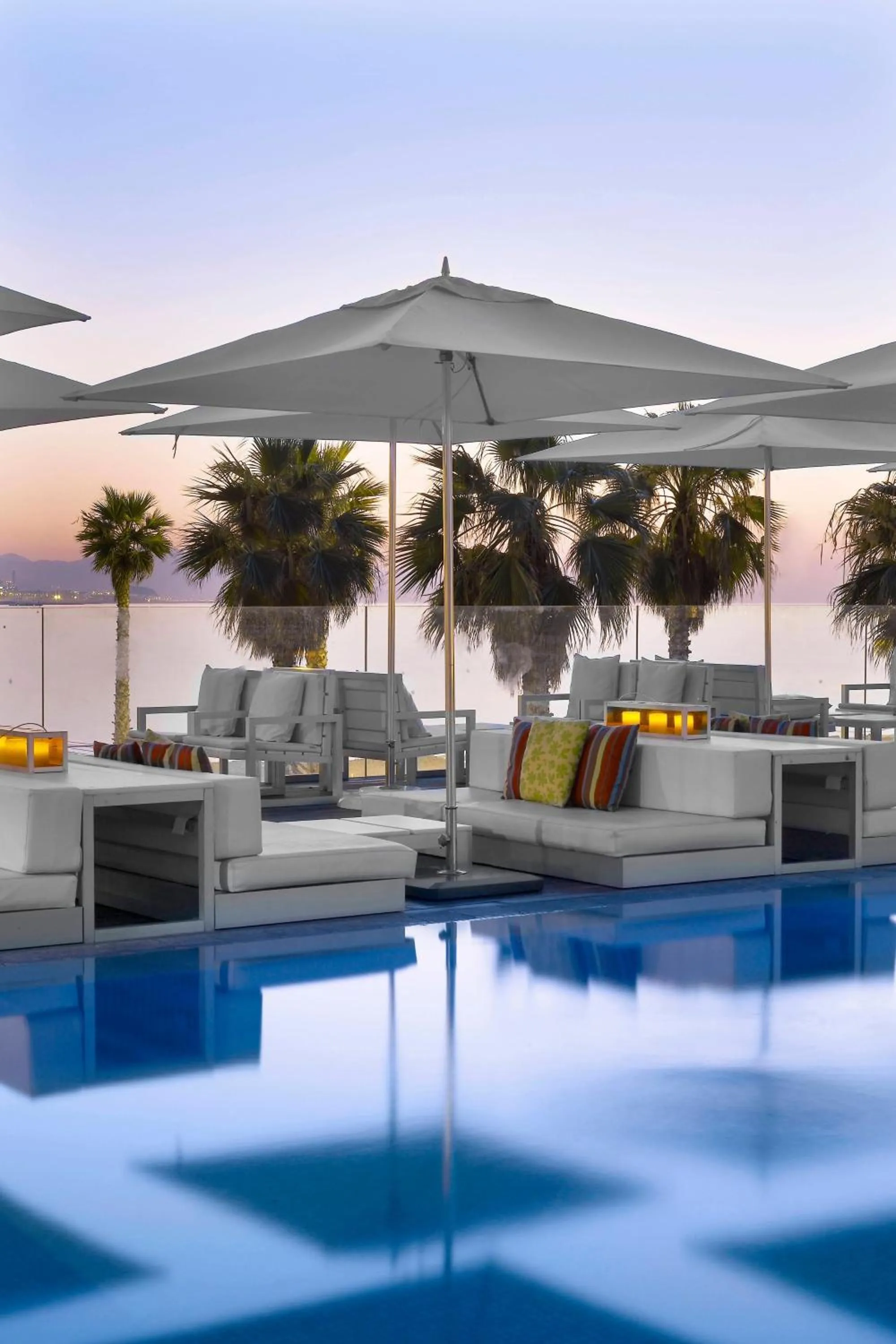 Lounge or bar in W Barcelona