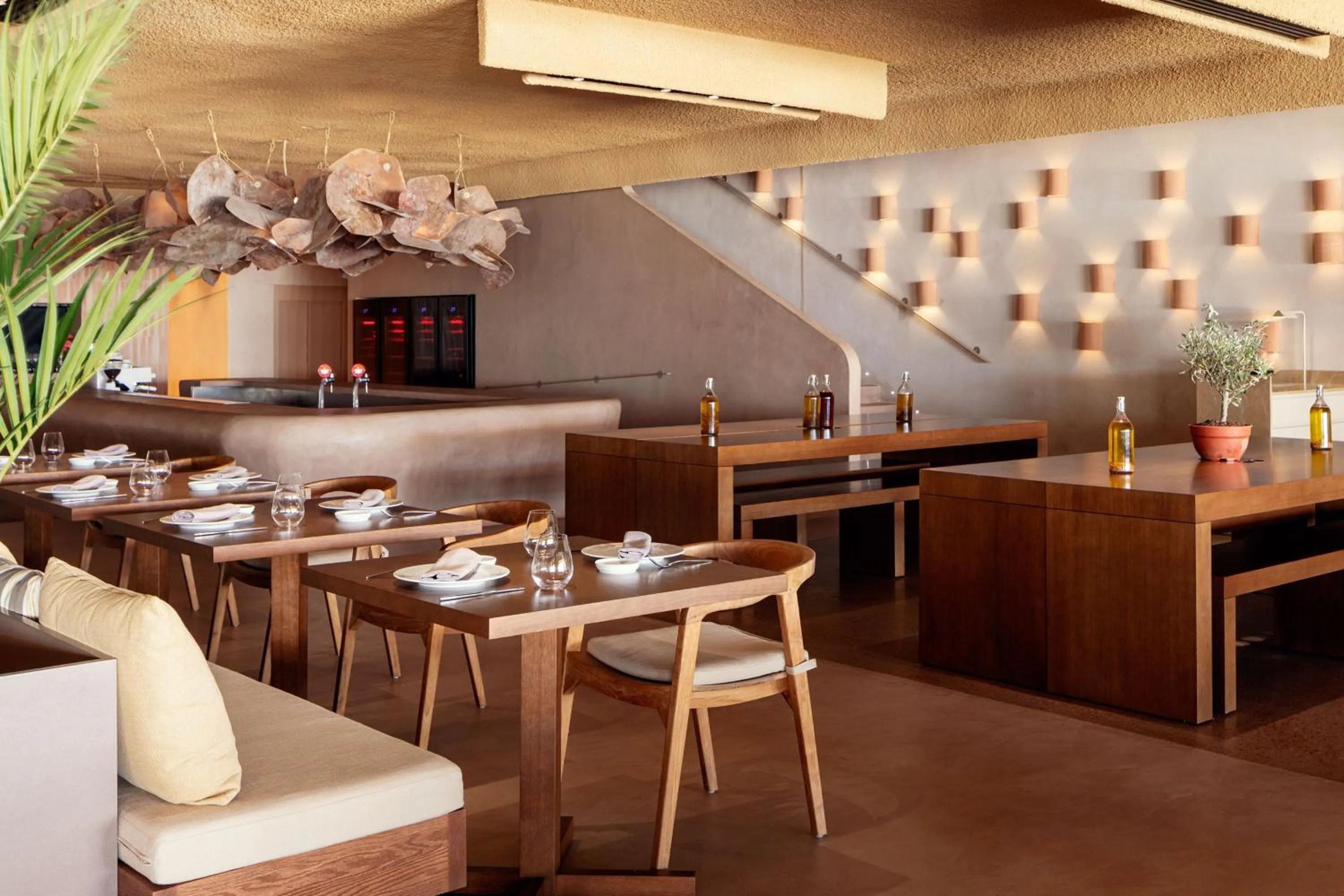 Restaurant/places to eat in W Barcelona