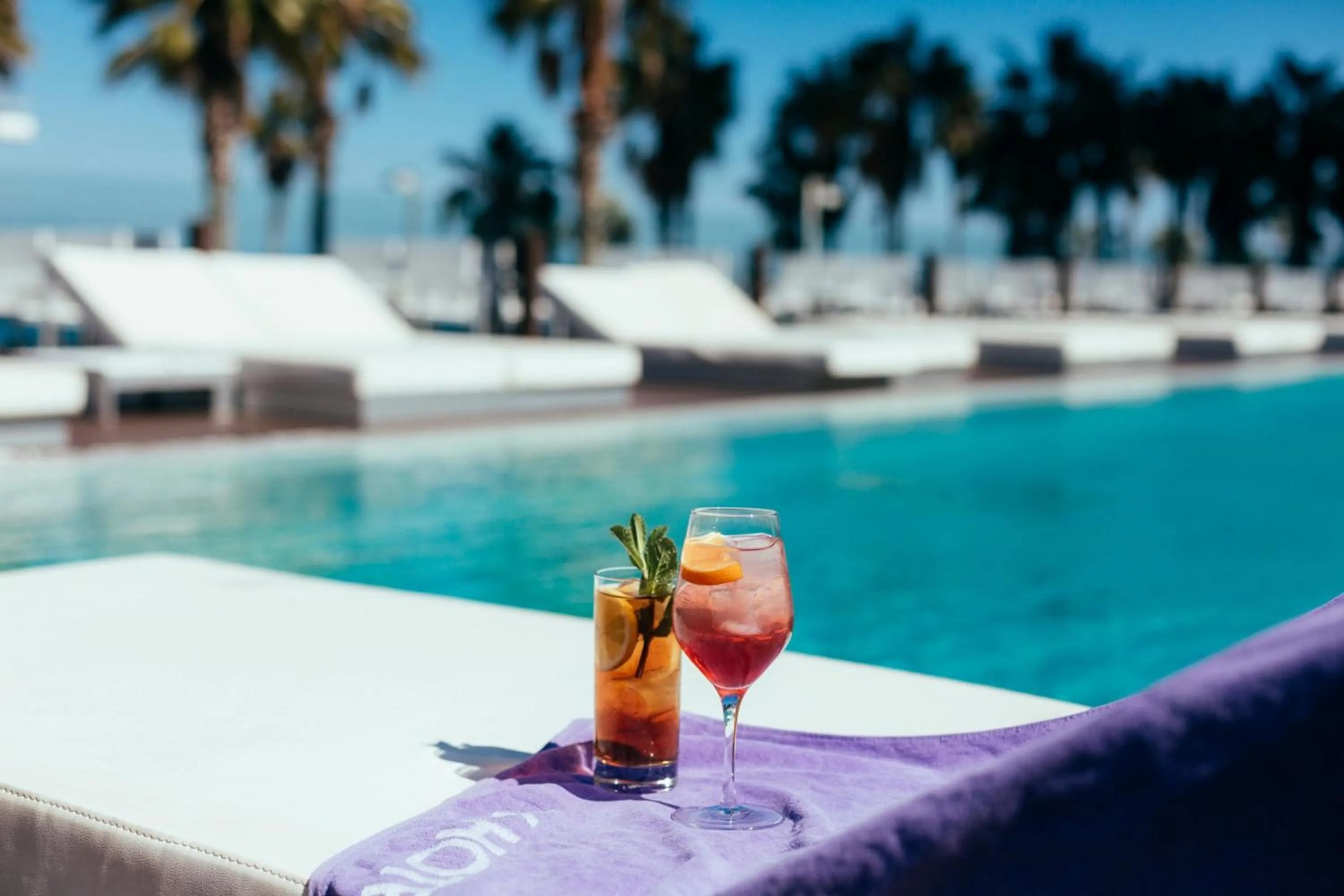 Restaurant/places to eat in W Barcelona