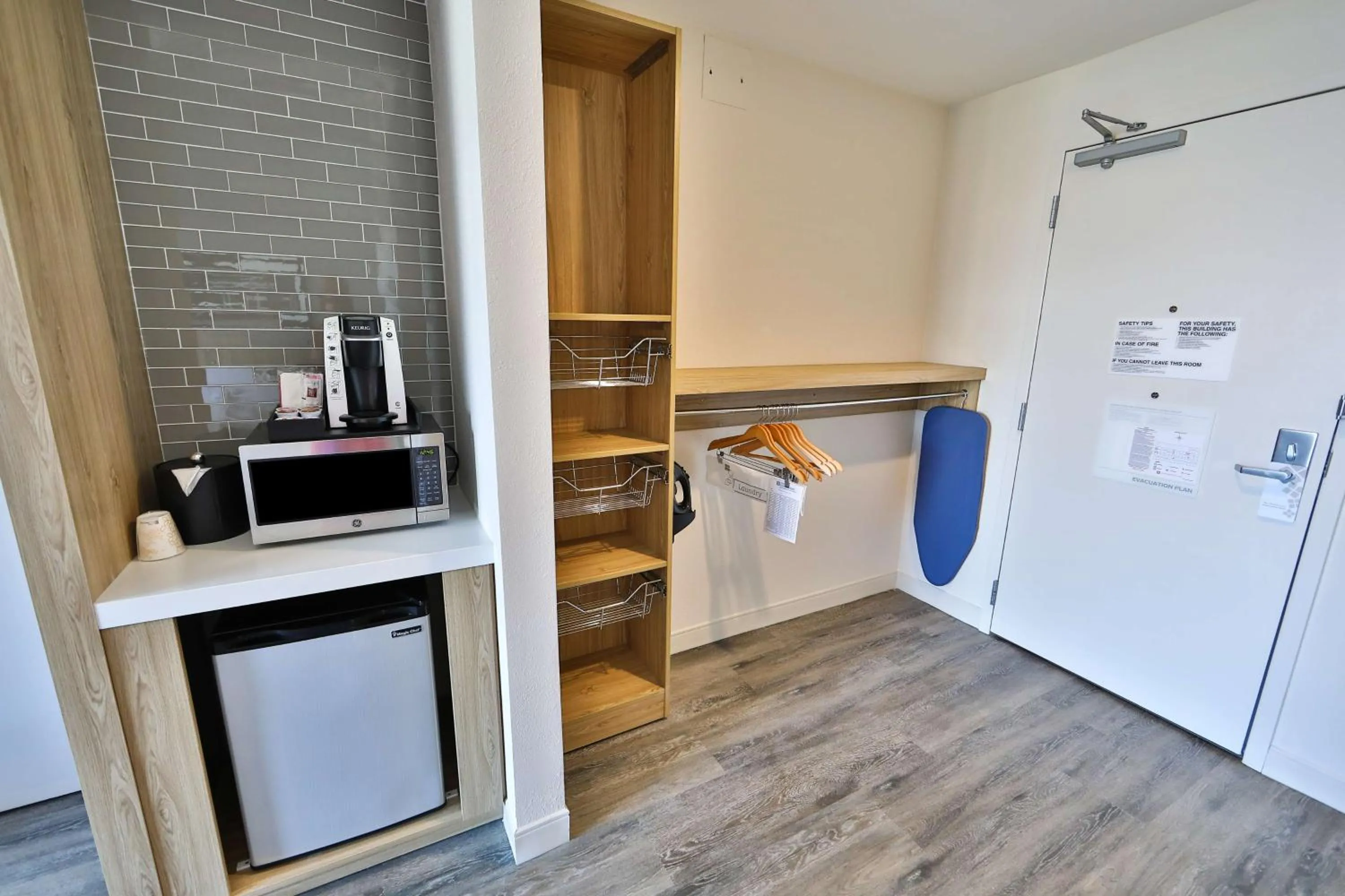 Bedroom in Hilton Garden Inn Savannah Historic District