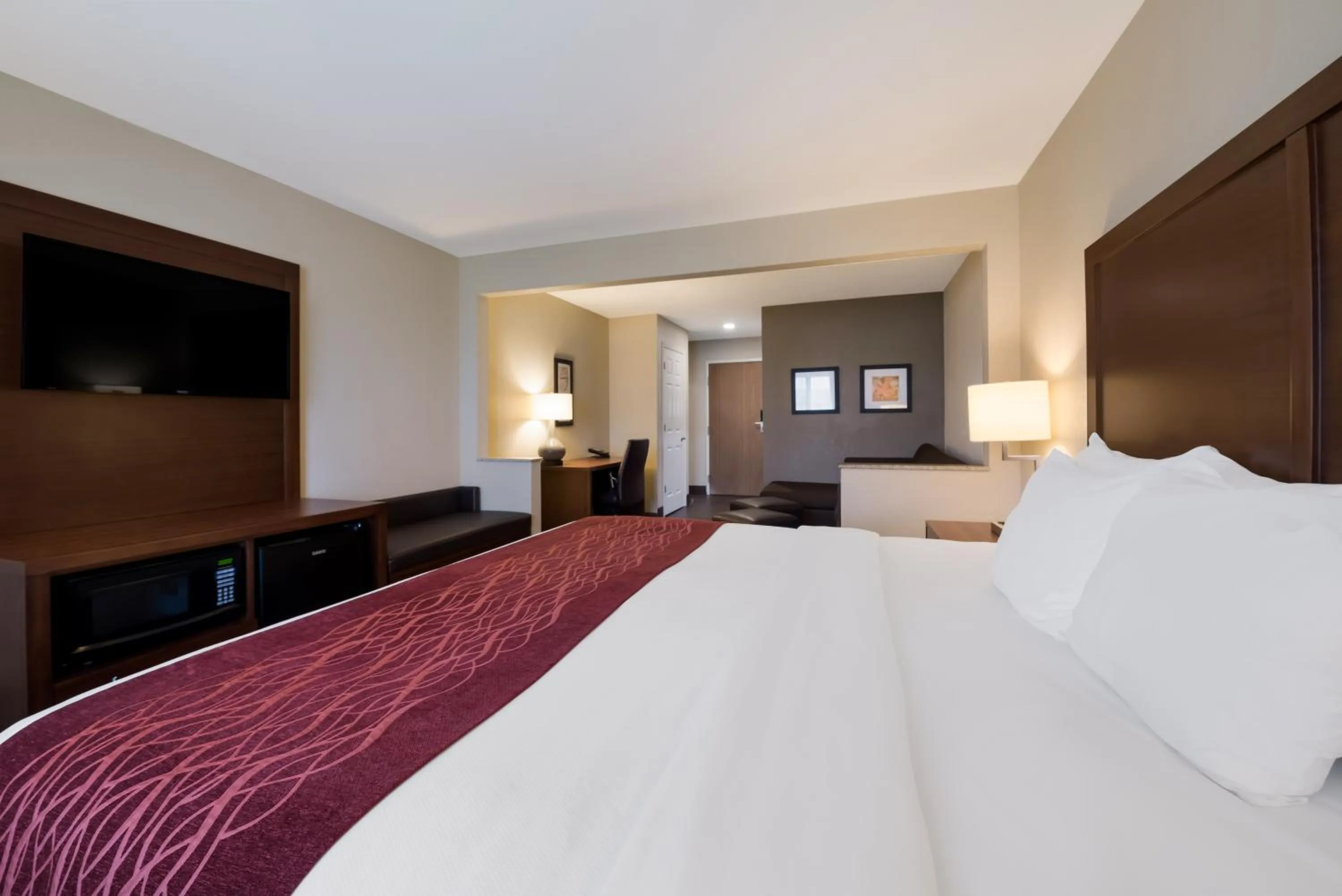 Photo of the whole room, Bed in Comfort Inn Onalaska - La Crosse Area