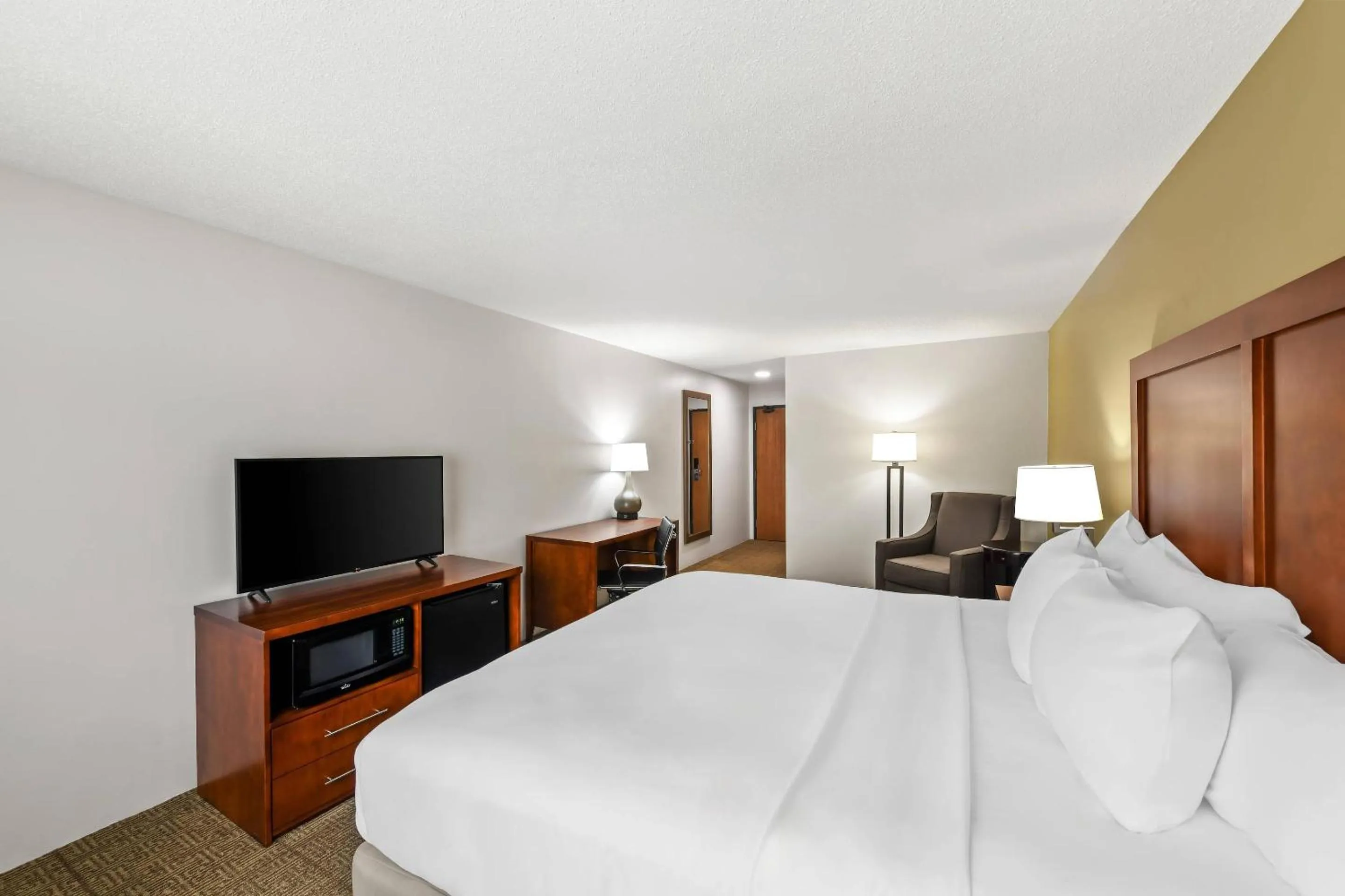 Bedroom, Bed in Comfort Inn Rhinelander