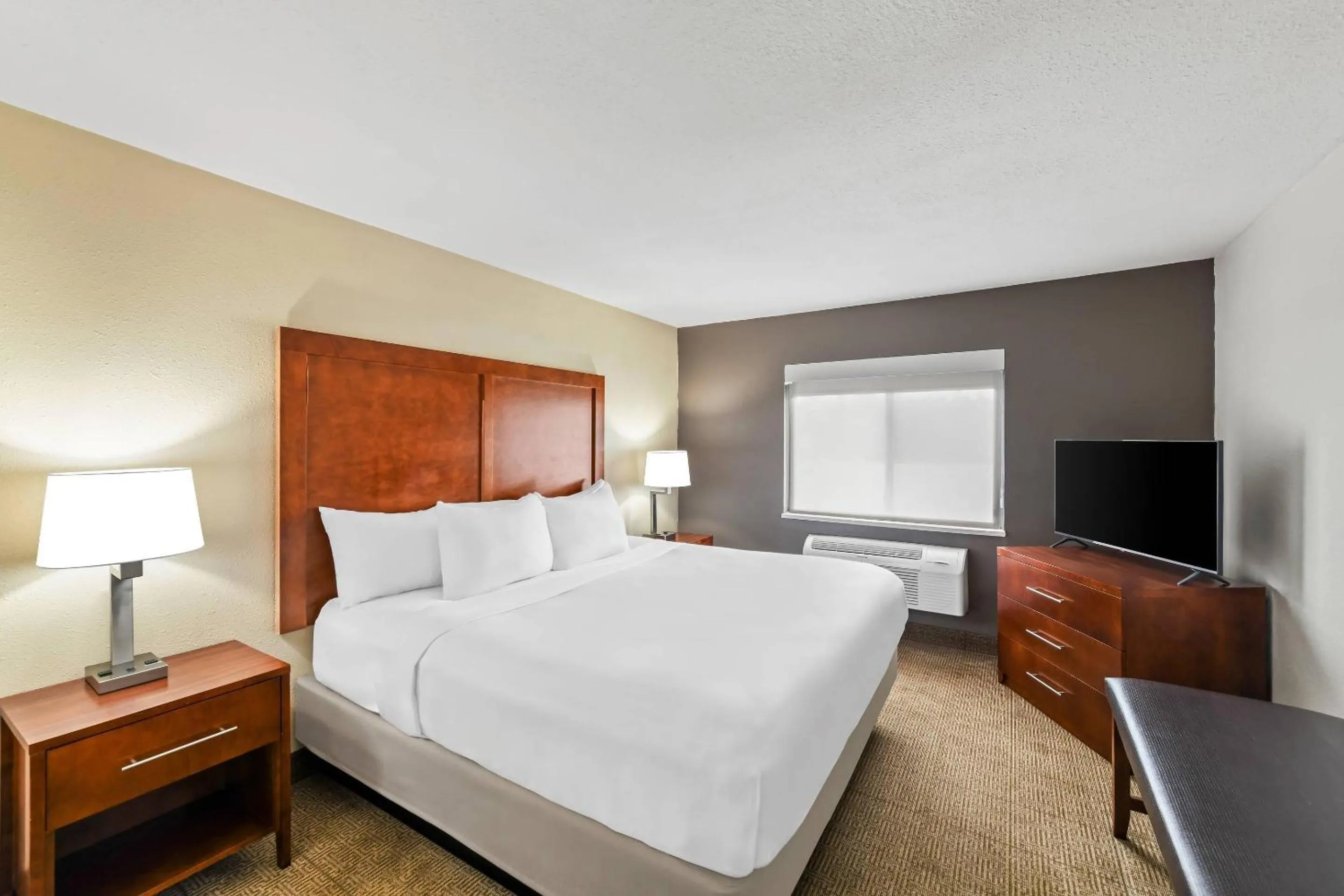 Bedroom, Bed in Comfort Inn Rhinelander