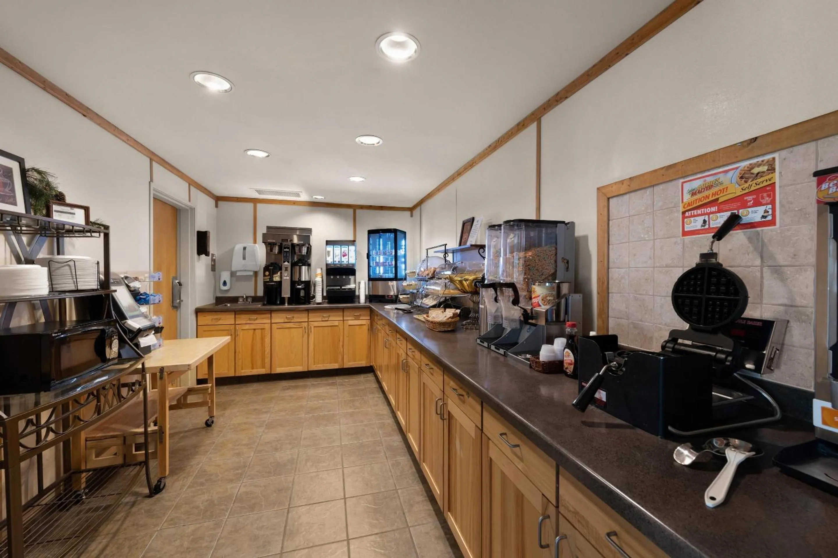 Breakfast in Rodeway Inn & Suites Tomahawk