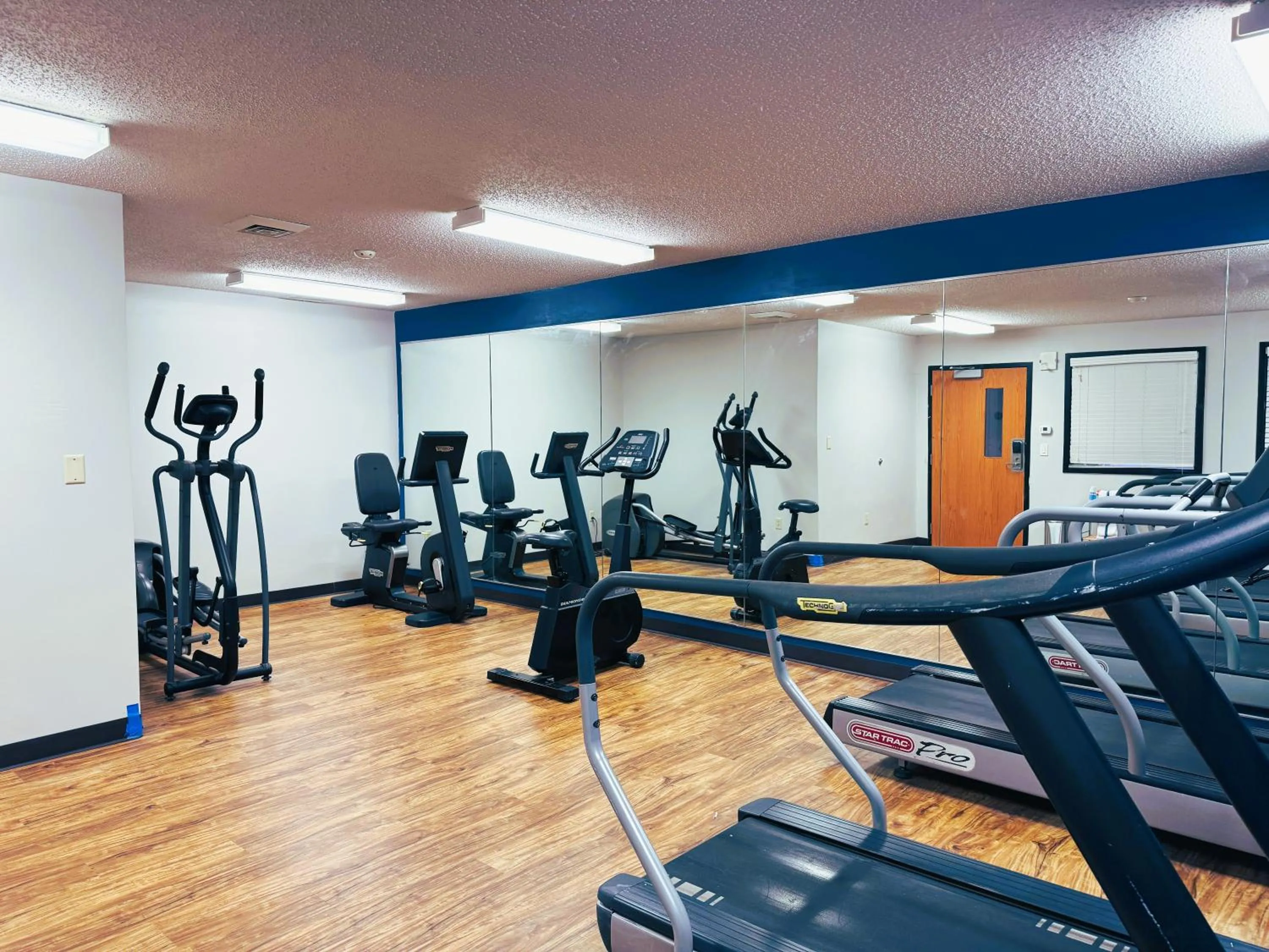 Fitness centre/facilities in Comfort Inn & Suites Sheboygan I-43