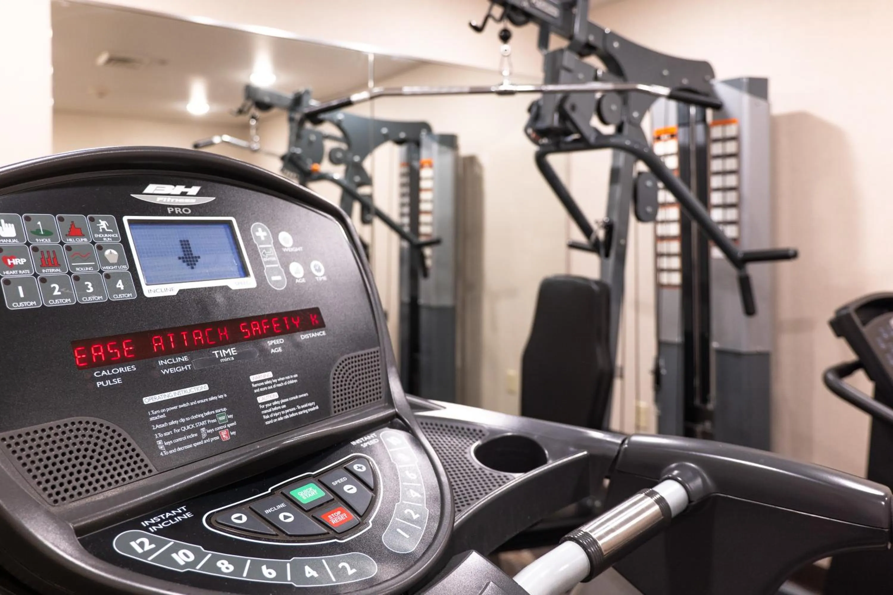 Fitness centre/facilities in Boarders Inn & Suites by Cobblestone Hotels - Shawano