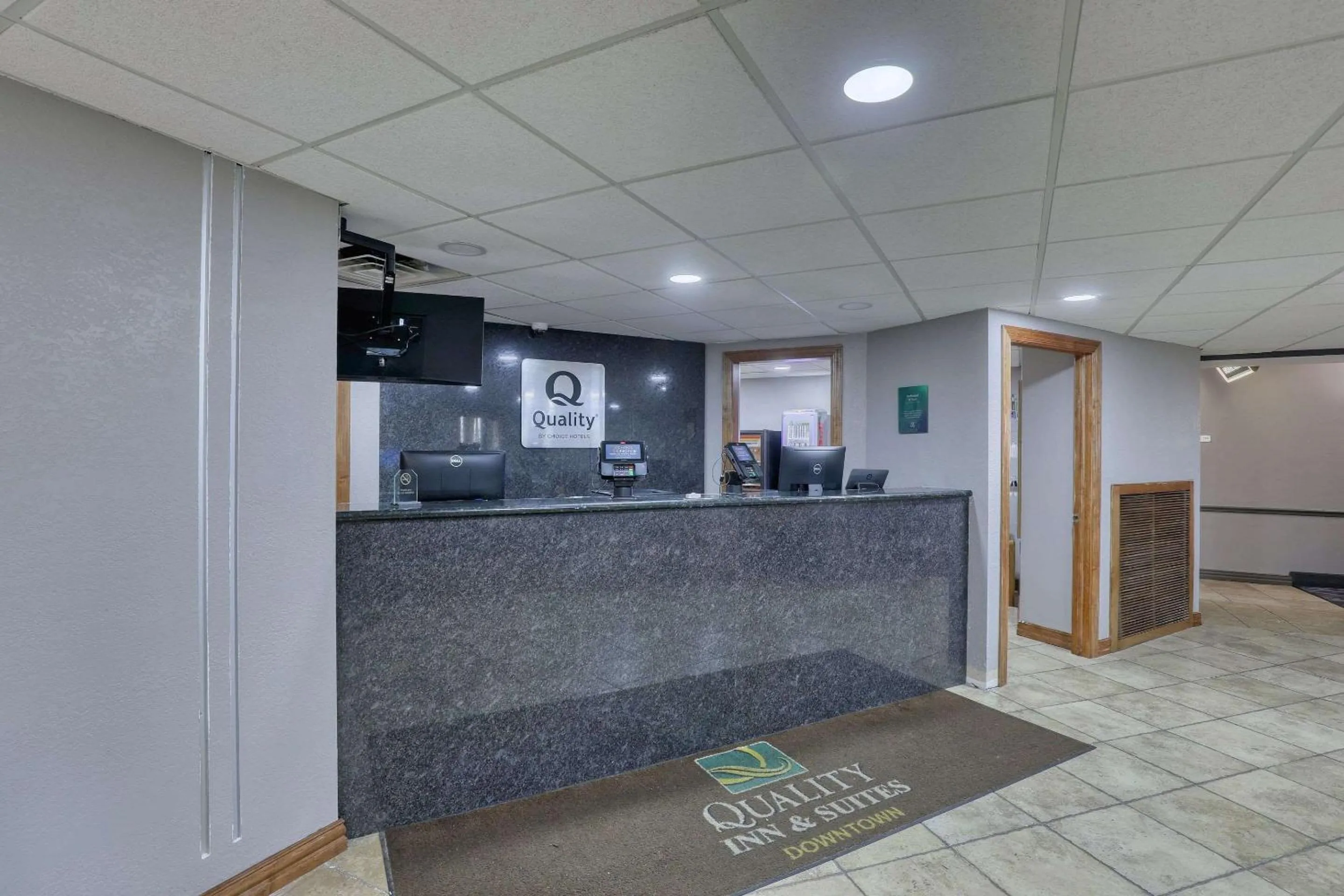 Lobby or reception in Quality Inn & Suites Green Bay Downtown