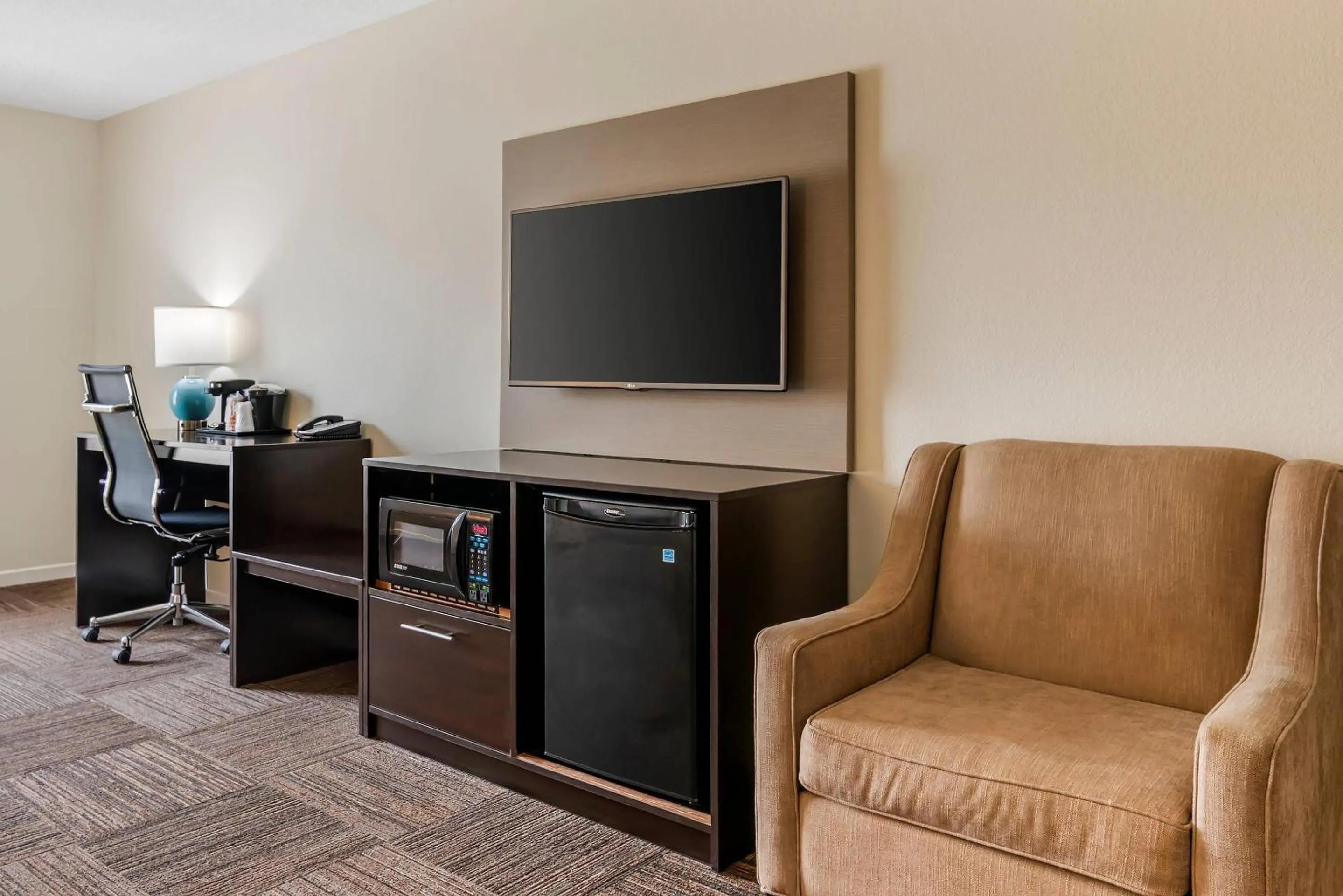 Bedroom in Sleep Inn & Suites Wisconsin Rapids