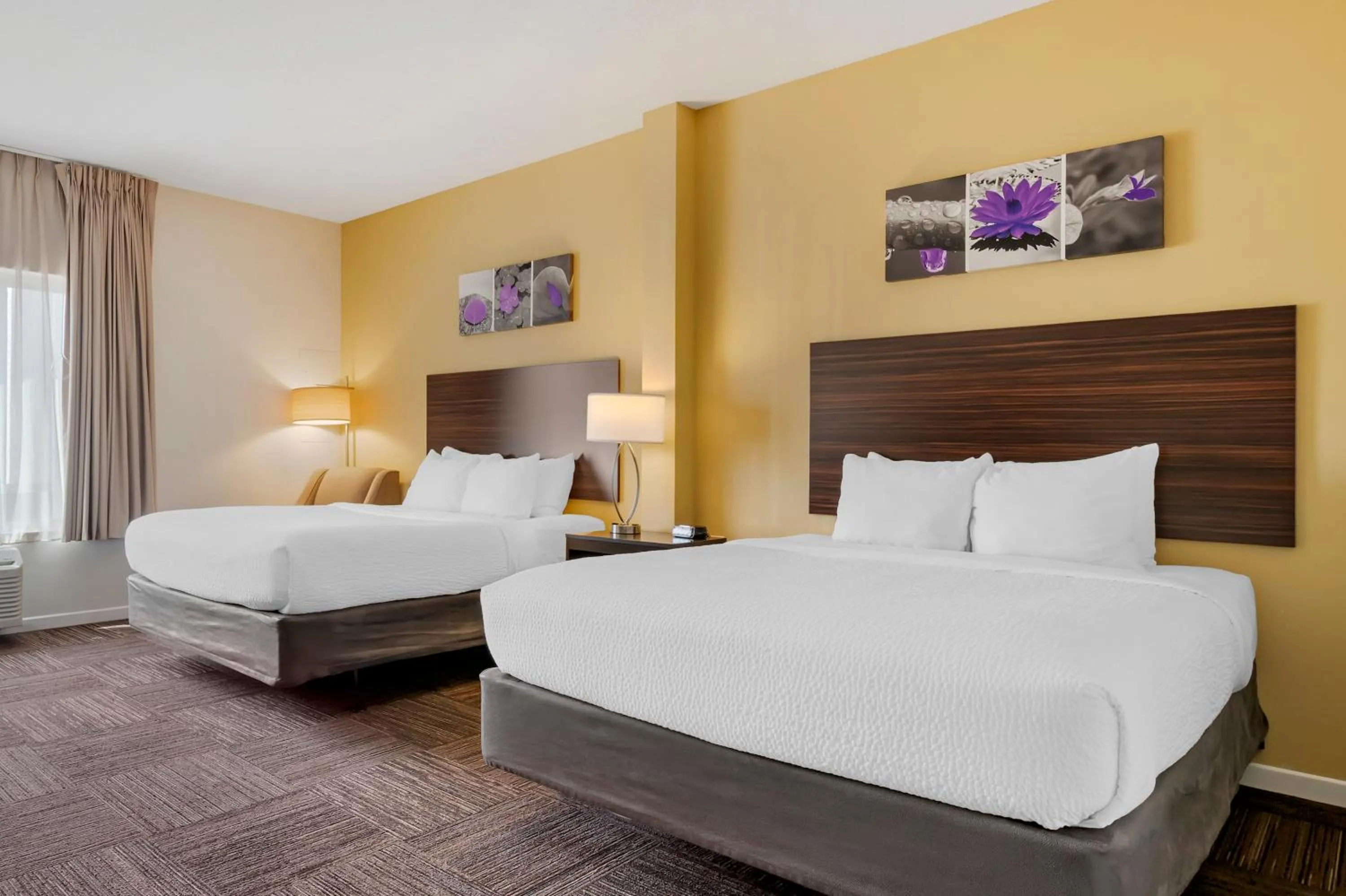 Bedroom, Bed in Sleep Inn & Suites Wisconsin Rapids