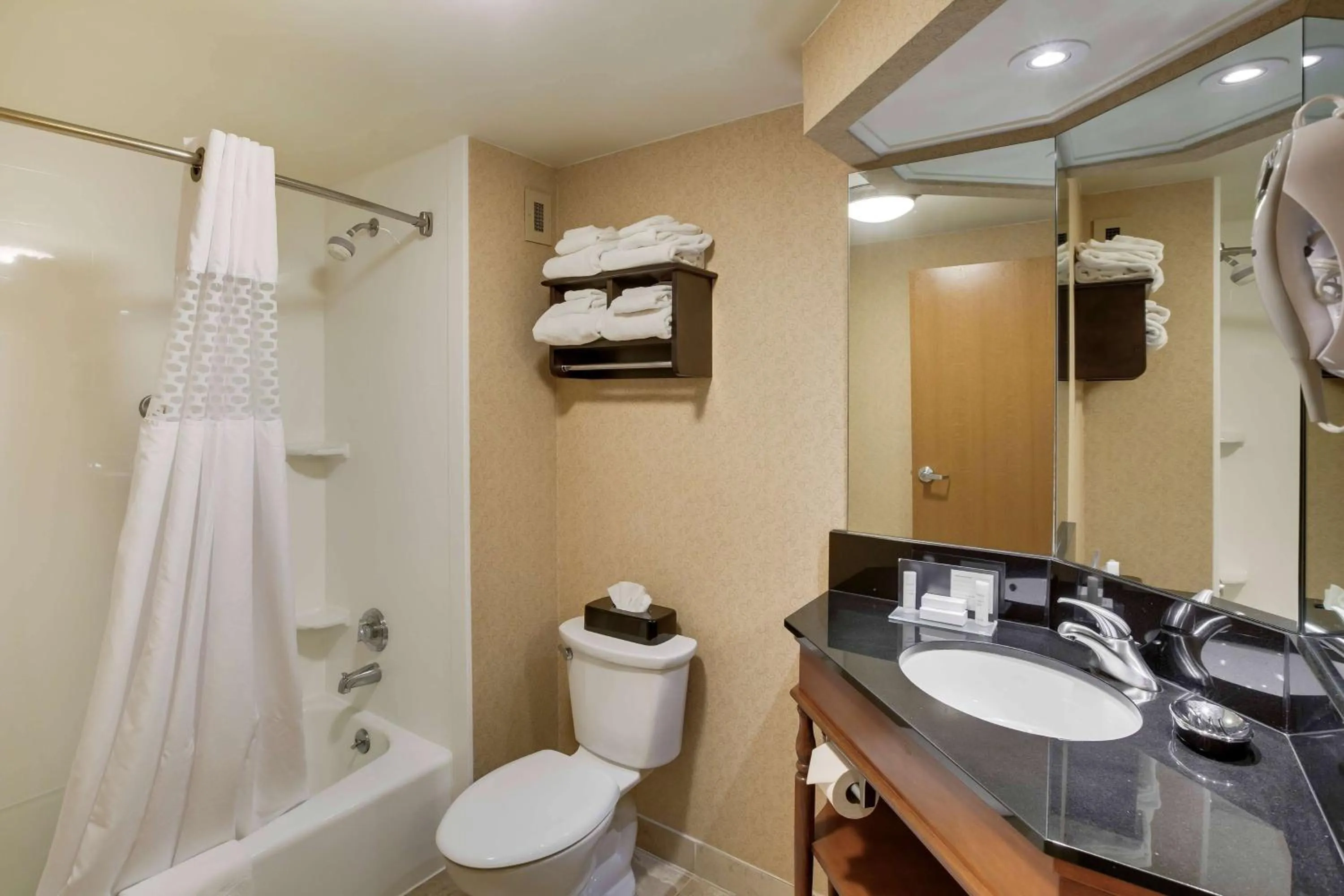 Bathroom in Wingate by Wyndham Cranberry