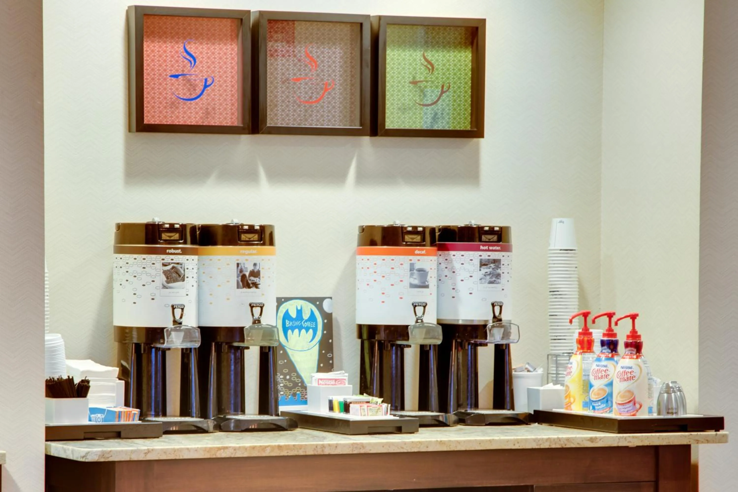 Lobby or reception in Wingate by Wyndham Cranberry