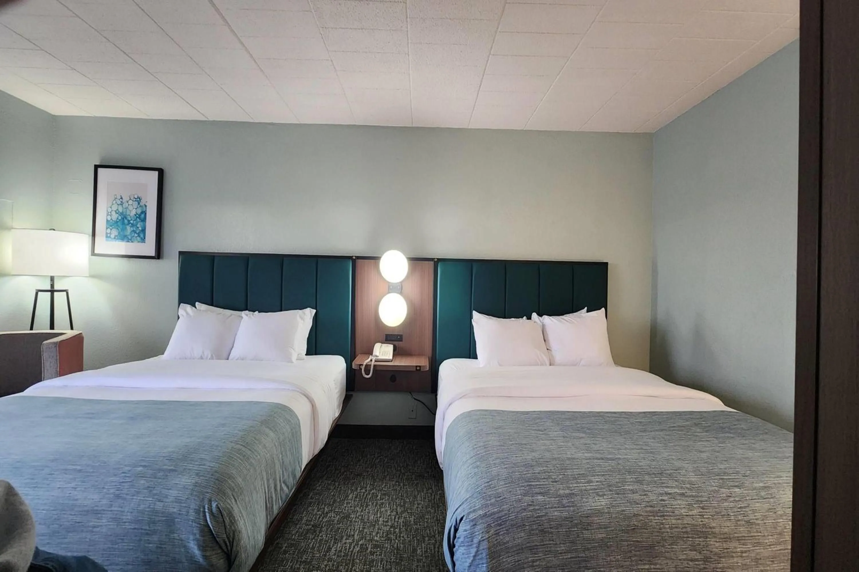 Photo of the whole room, Bed in Wingate by Wyndham Cranberry