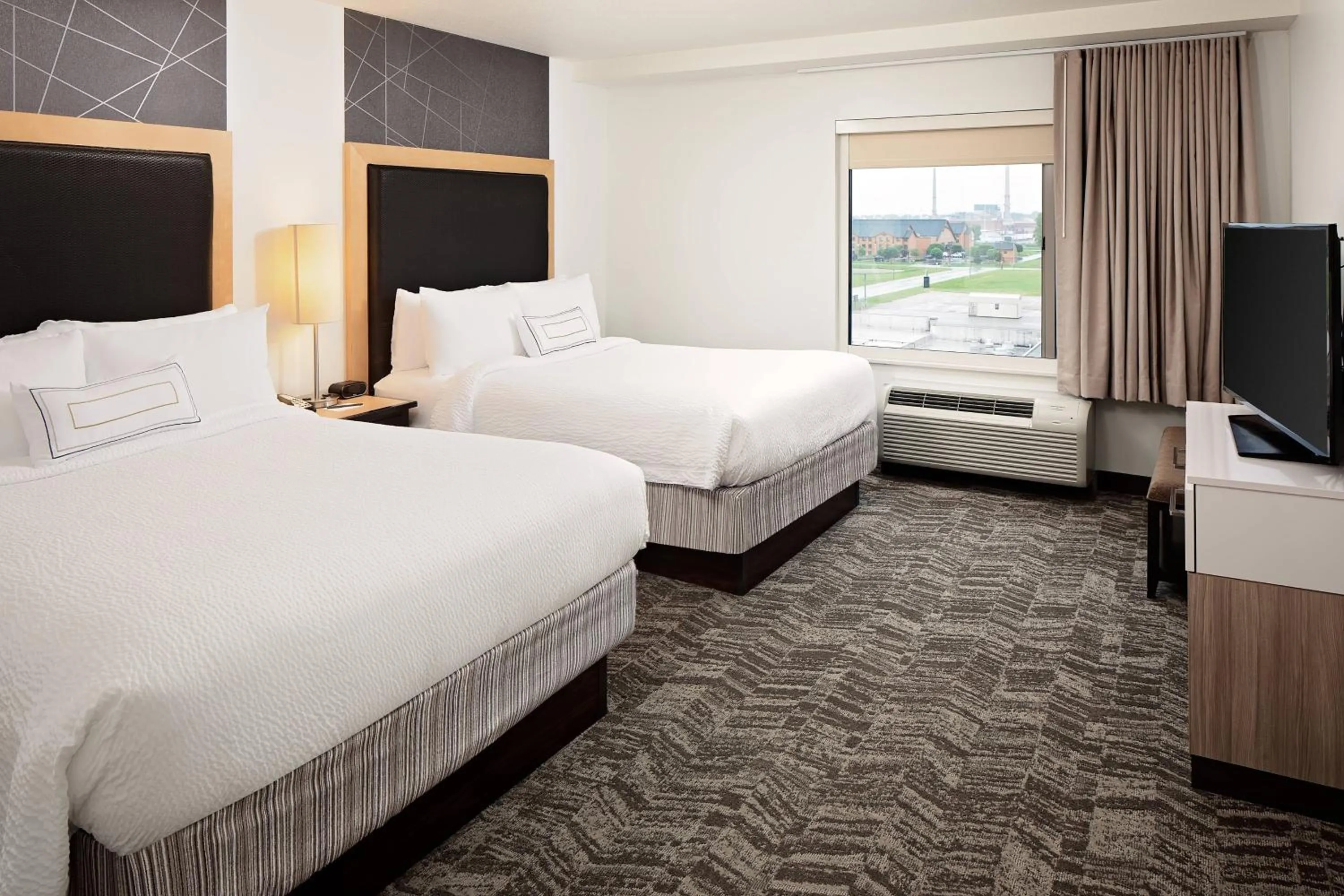 Bedroom, Bed in SpringHill Suites by Marriott Green Bay